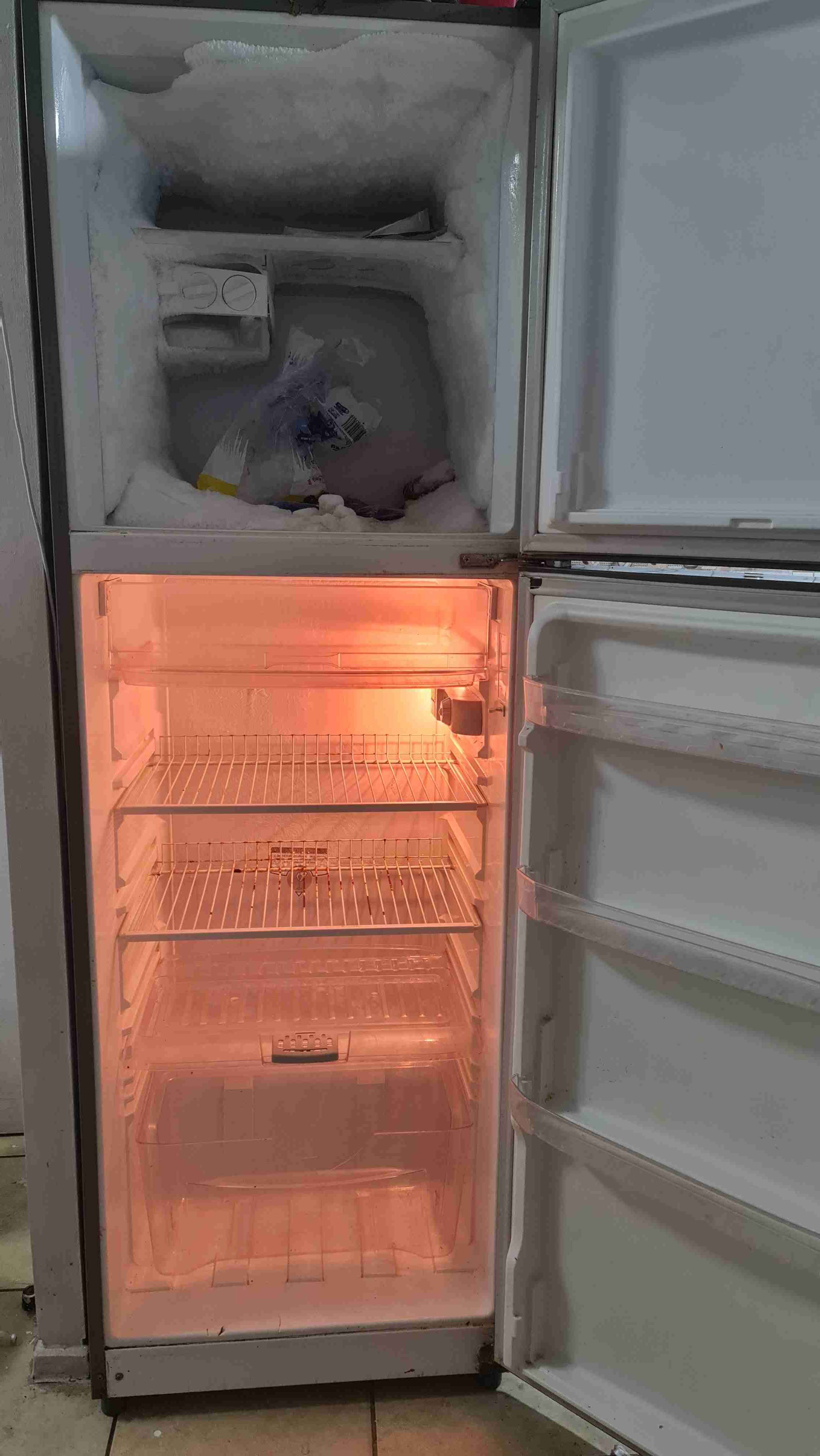 Vendo nevera Fensa - miniatura 2