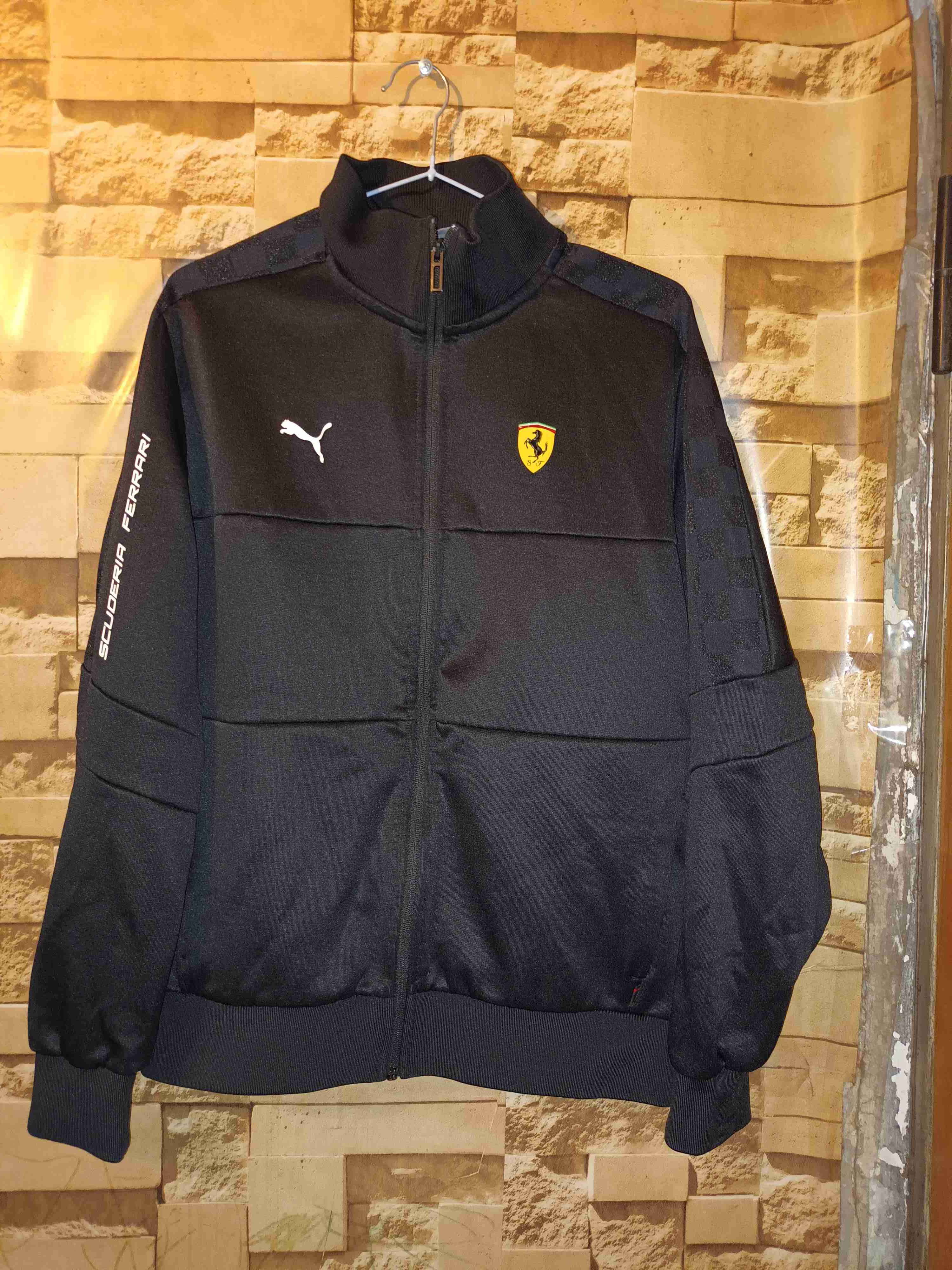 Chaqueta deportiva negra Puma Ferrari