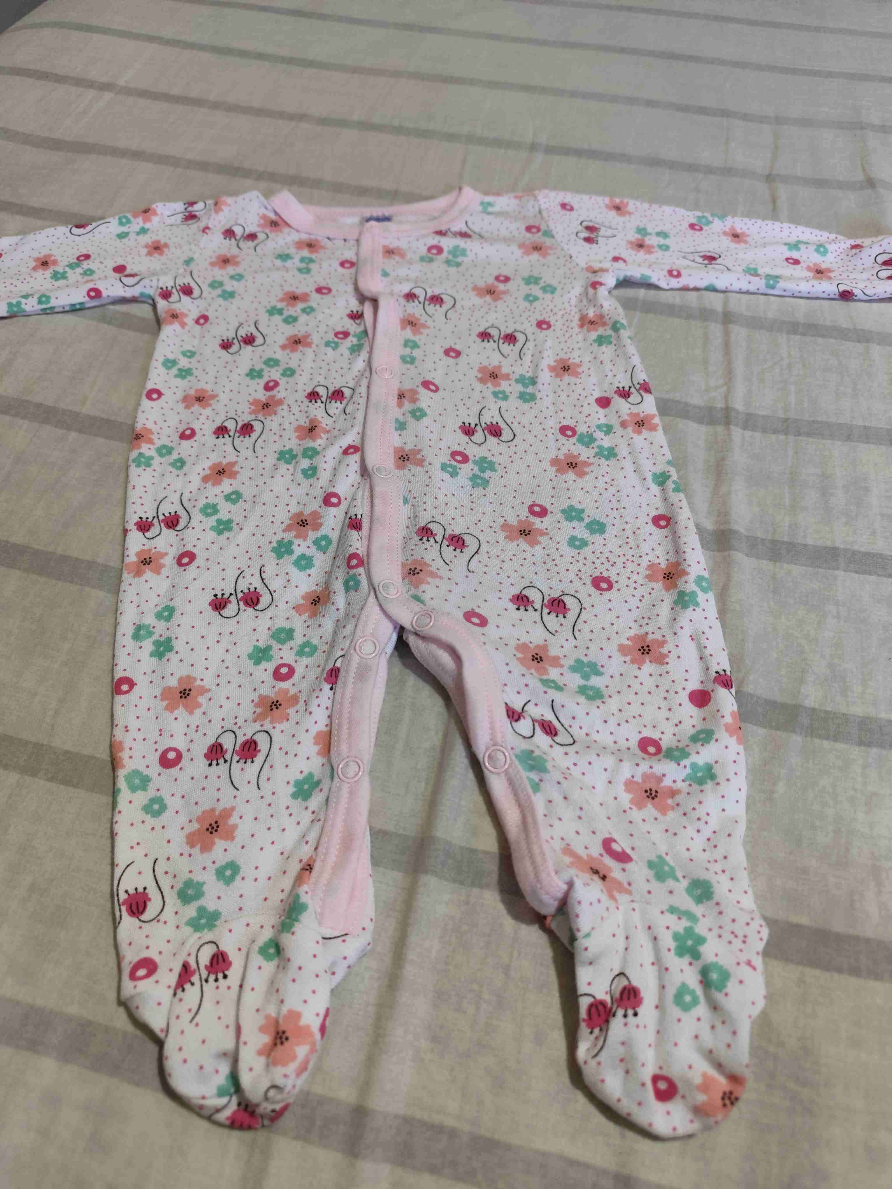 Enterito de bebé floral rosado - miniatura 2