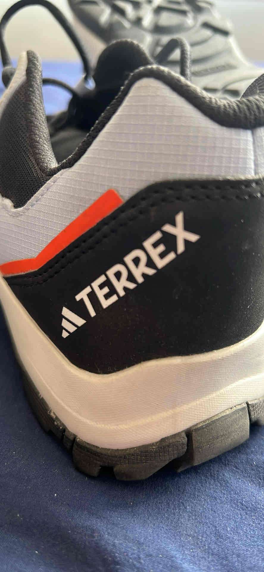 Adidas Terrex Outdoor / Trekking Mujer Talla 37 - miniatura 3