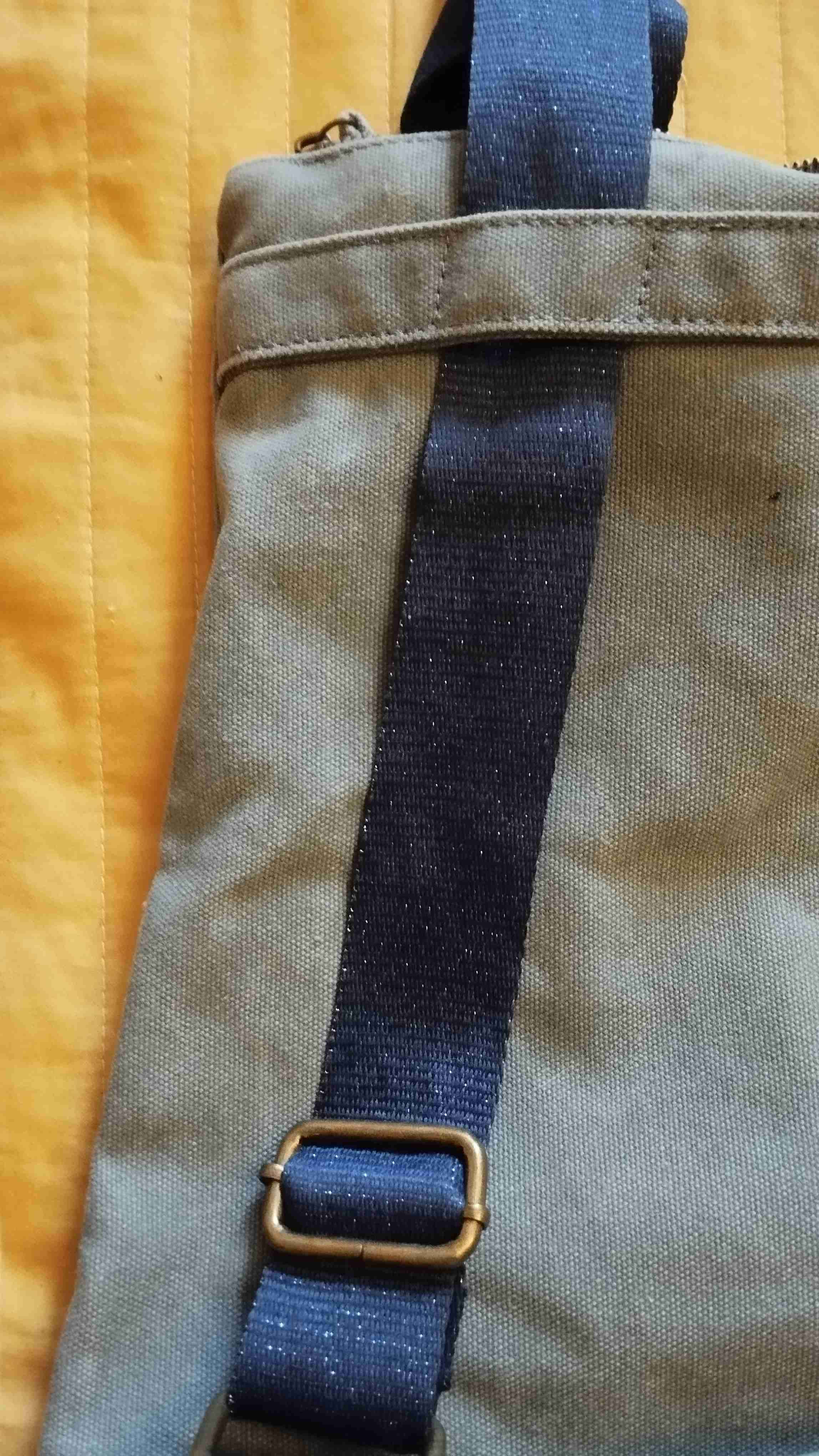 Bolso estampado azul y gris - miniatura 6