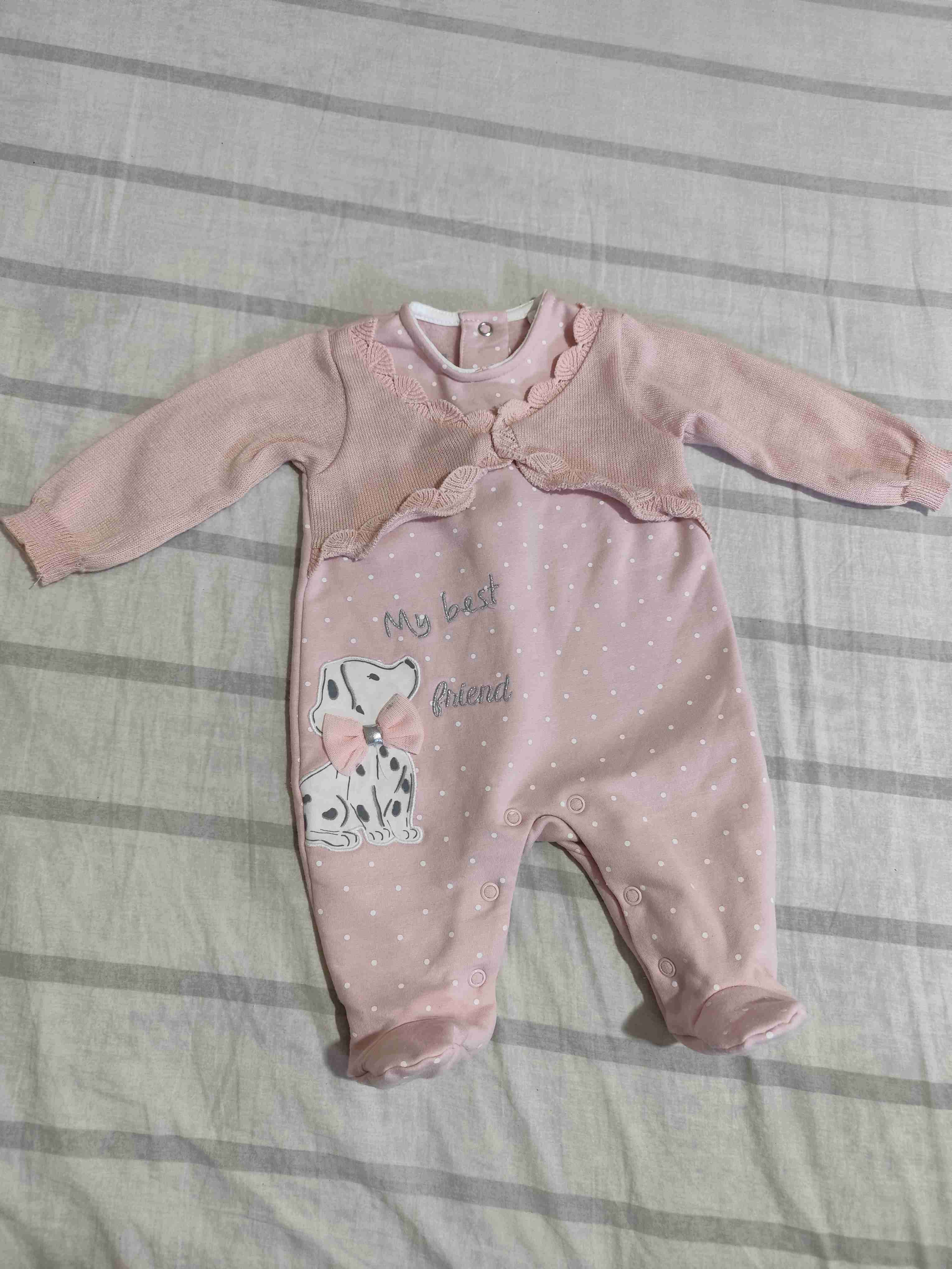 Enterito rosado para bebé