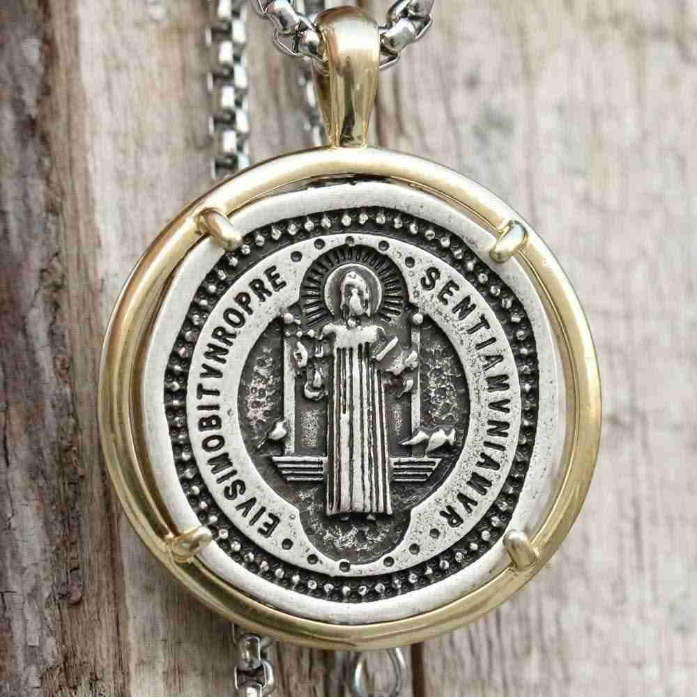 Collar con medalla religiosa - miniatura 4