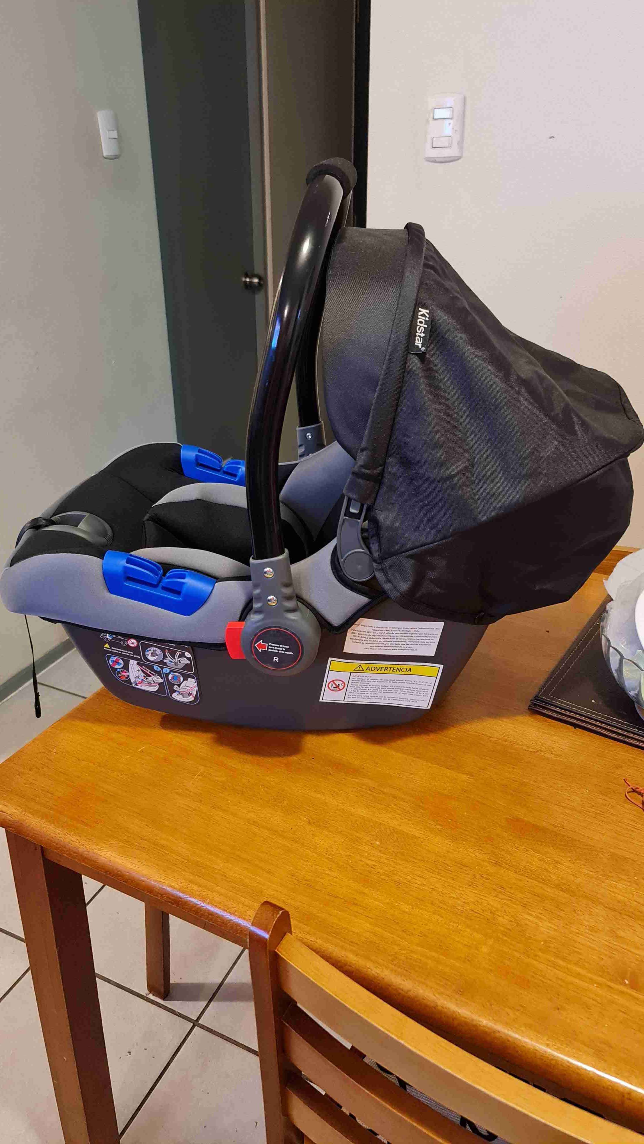 Silla de auto infantil - miniatura 2
