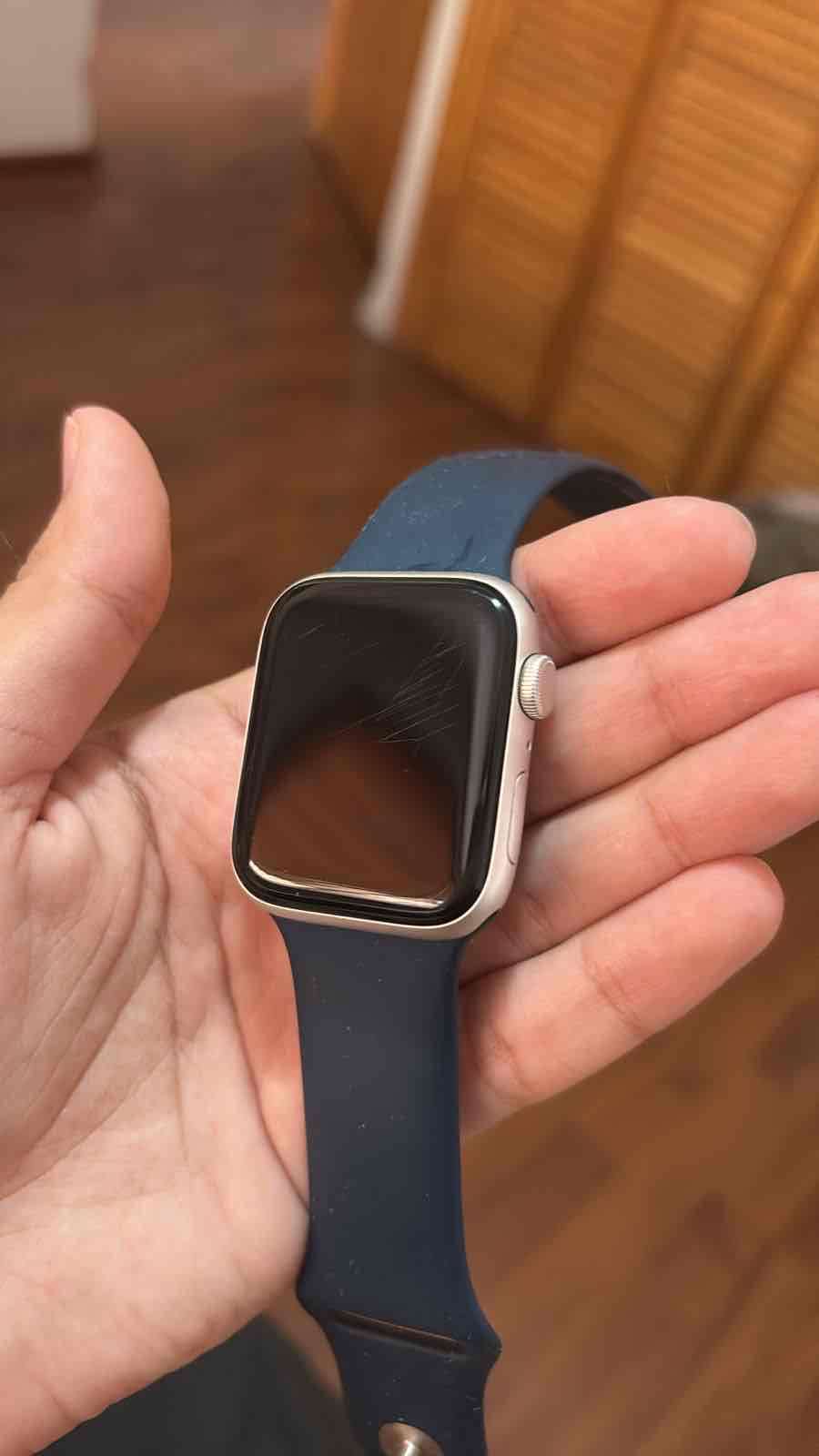 Apple Watch SE 1a Gen. 44mm - miniatura 3
