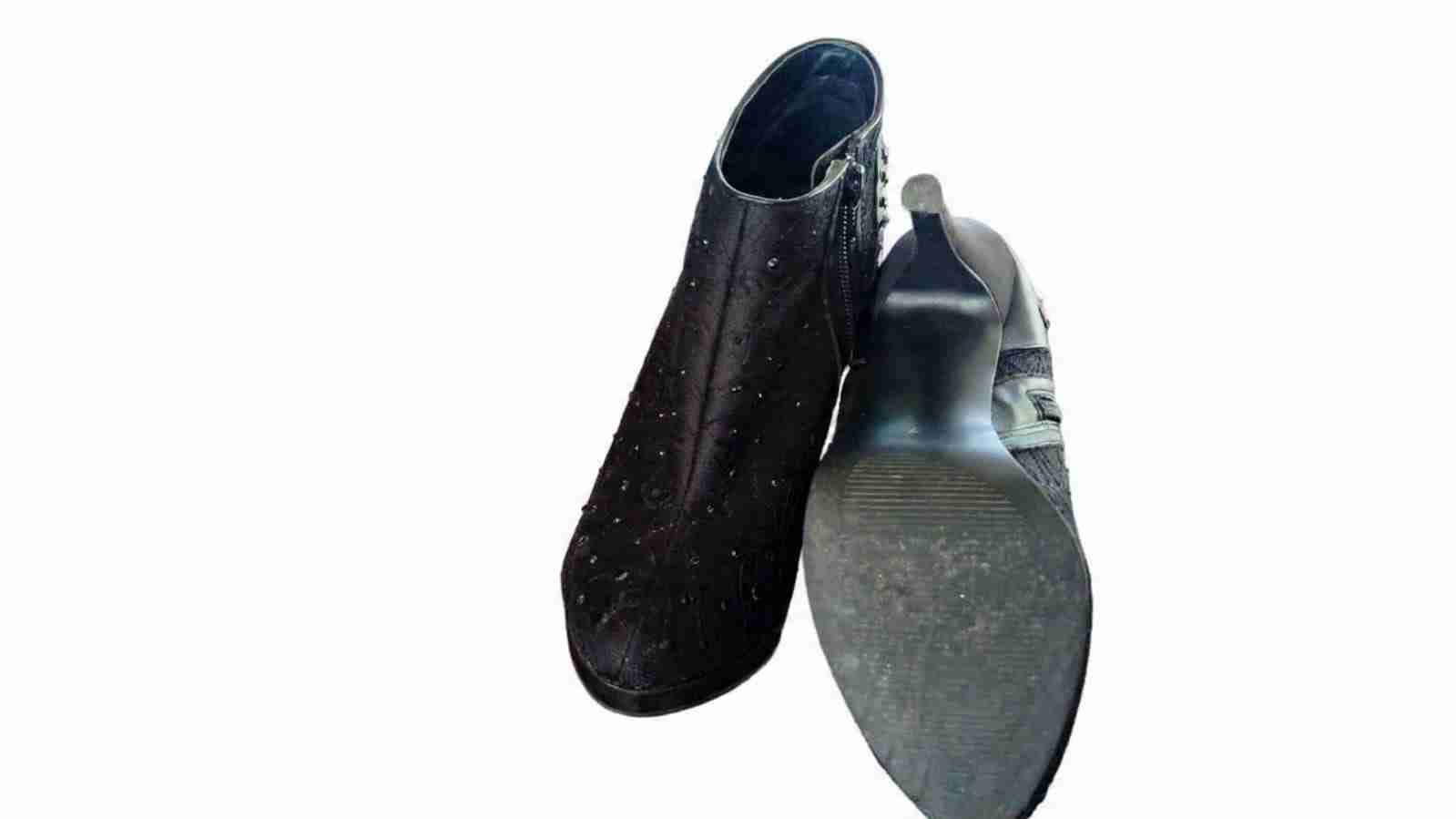 Botines negros con tacón alto - miniatura 3