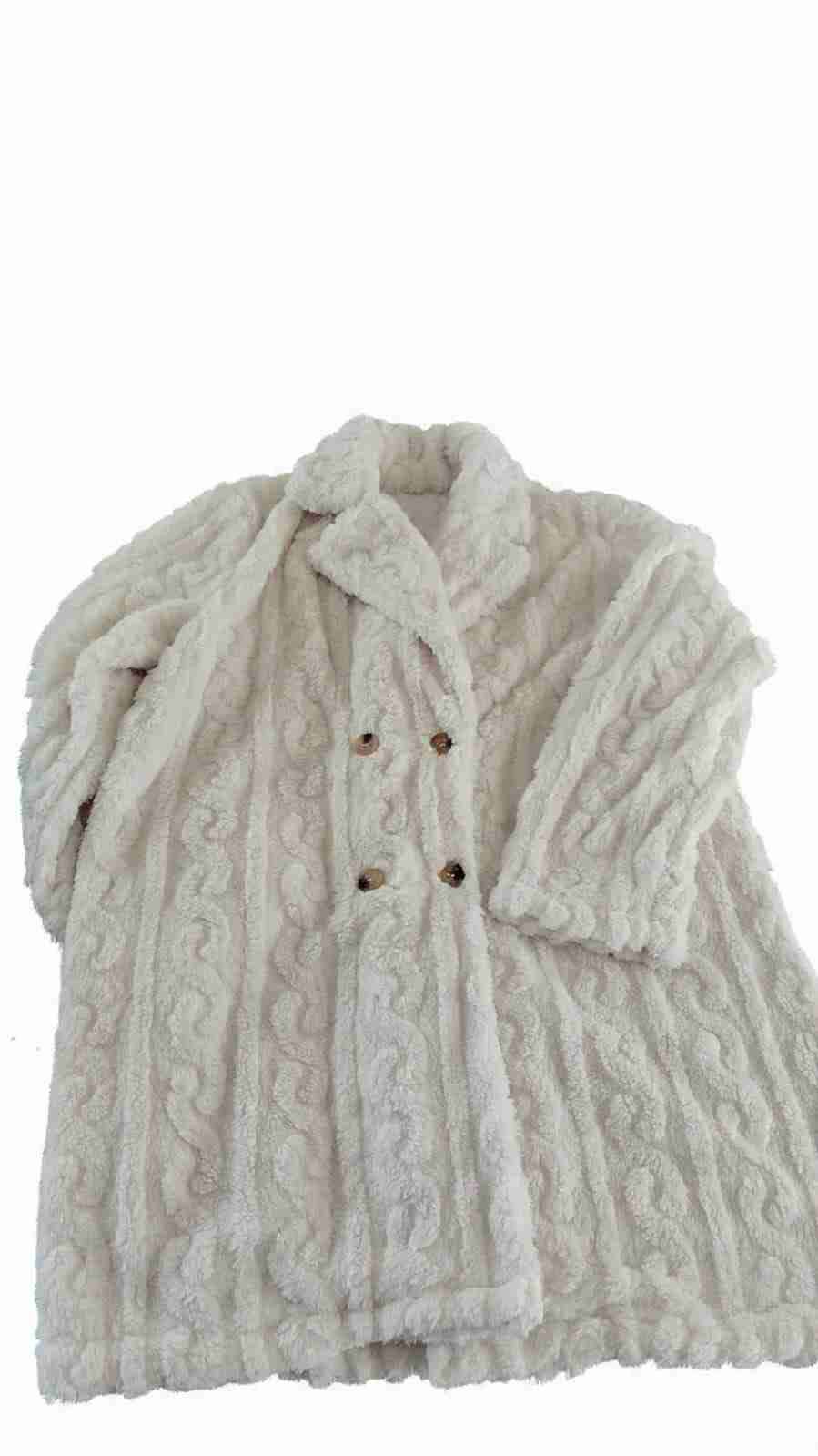 Abrigo de lana blanco largo - miniatura 3
