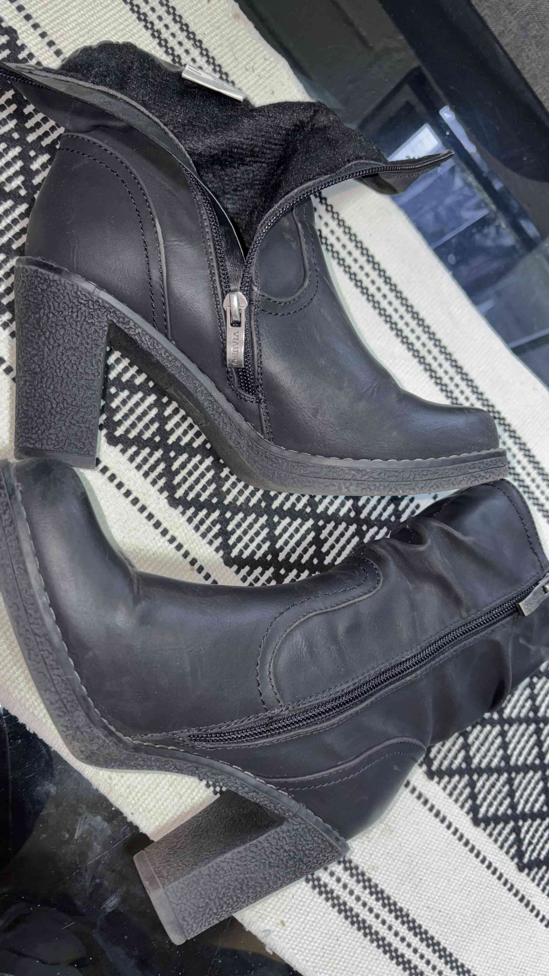 Botines negros con taco - miniatura 2