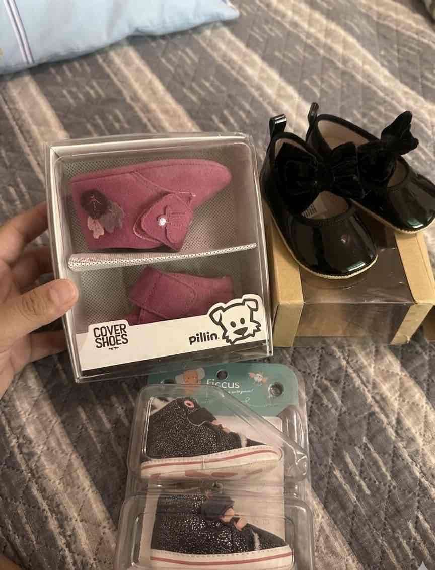 Zapatos de bebé niña