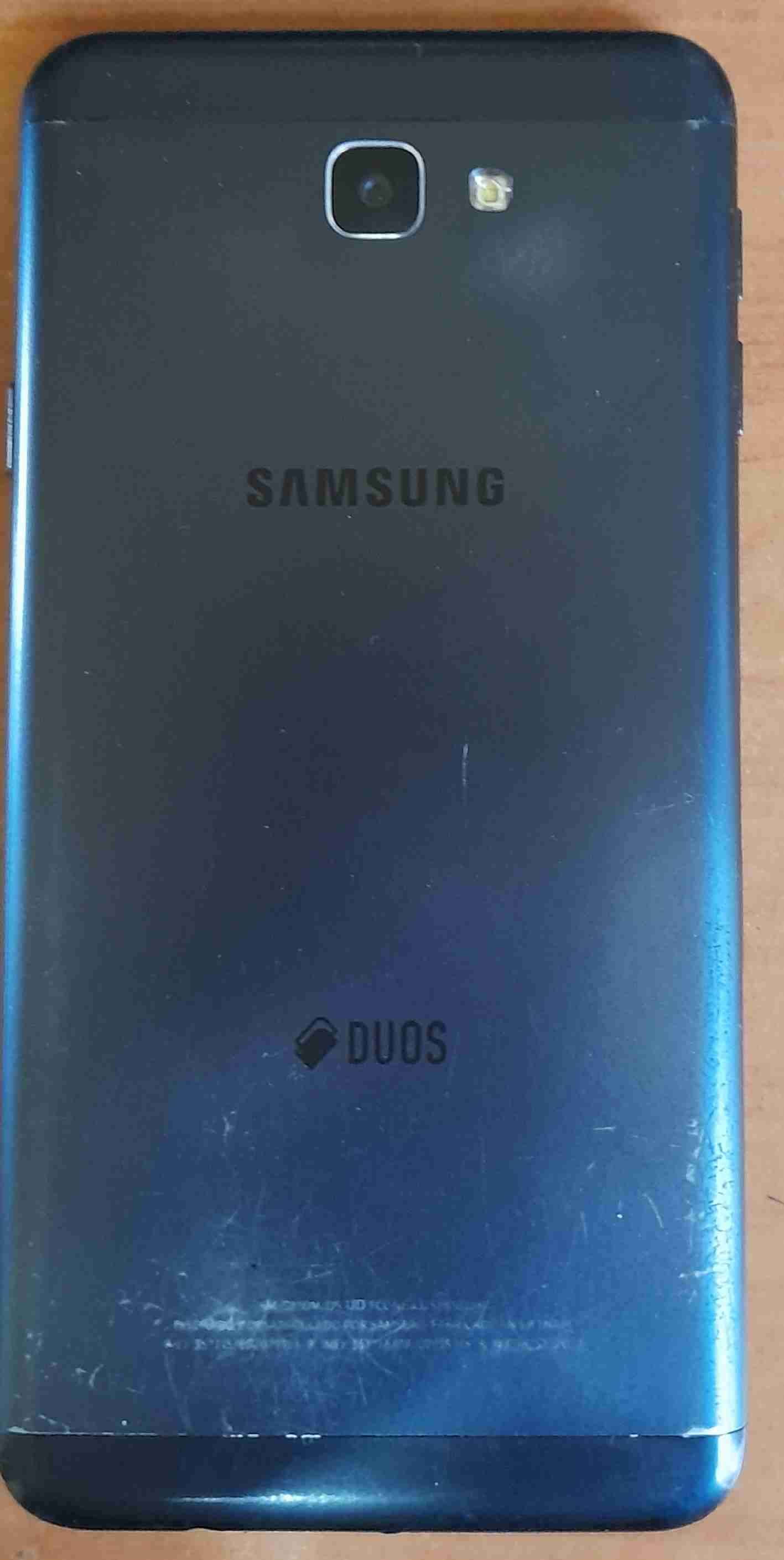 Samsung Galaxy J7 Prime usado - miniatura 6