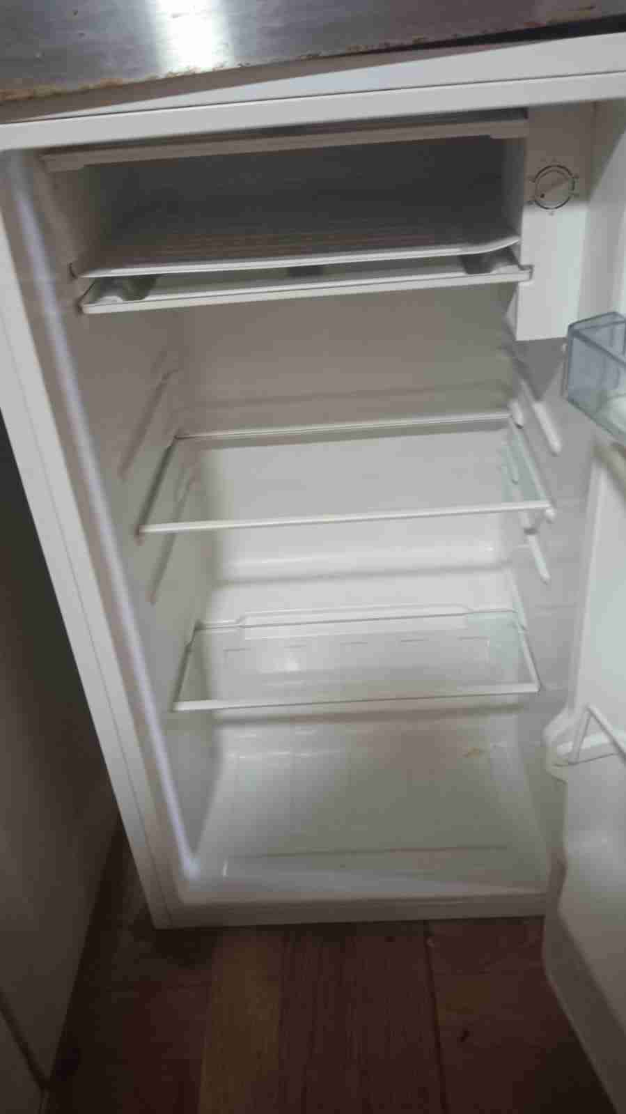 Mini refrigerador blanco - miniatura 2