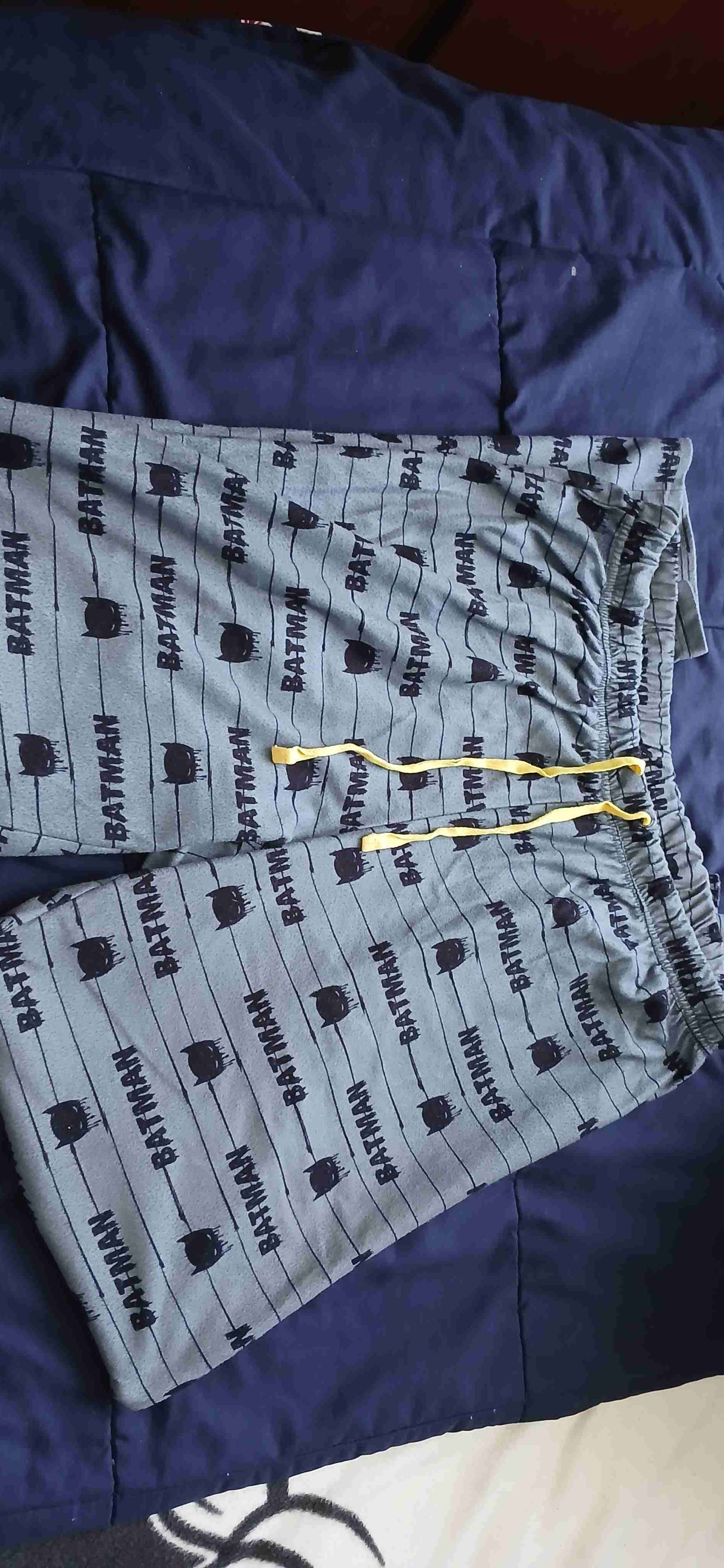Pijama de polar con diseño de Batman - miniatura 4