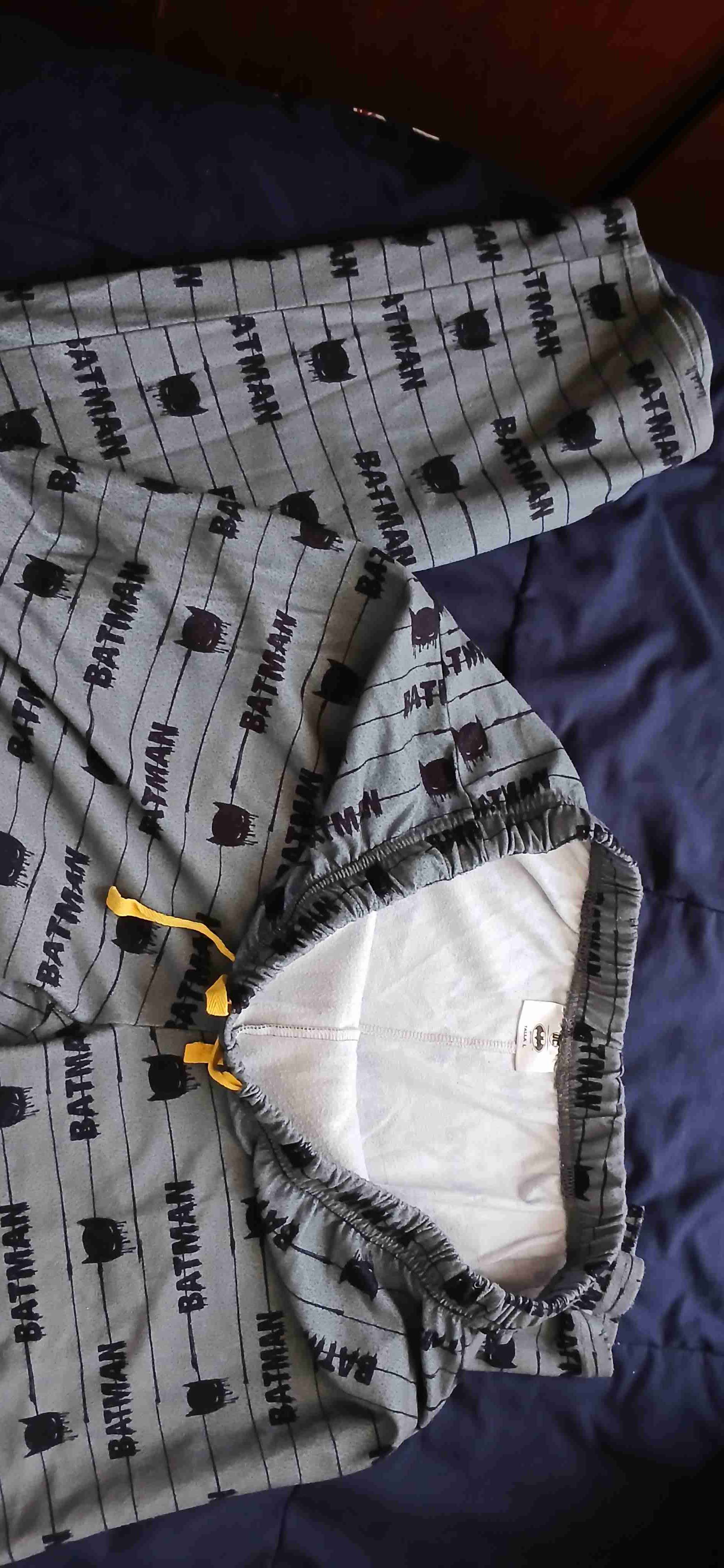 Pijama de polar con diseño de Batman - miniatura 5