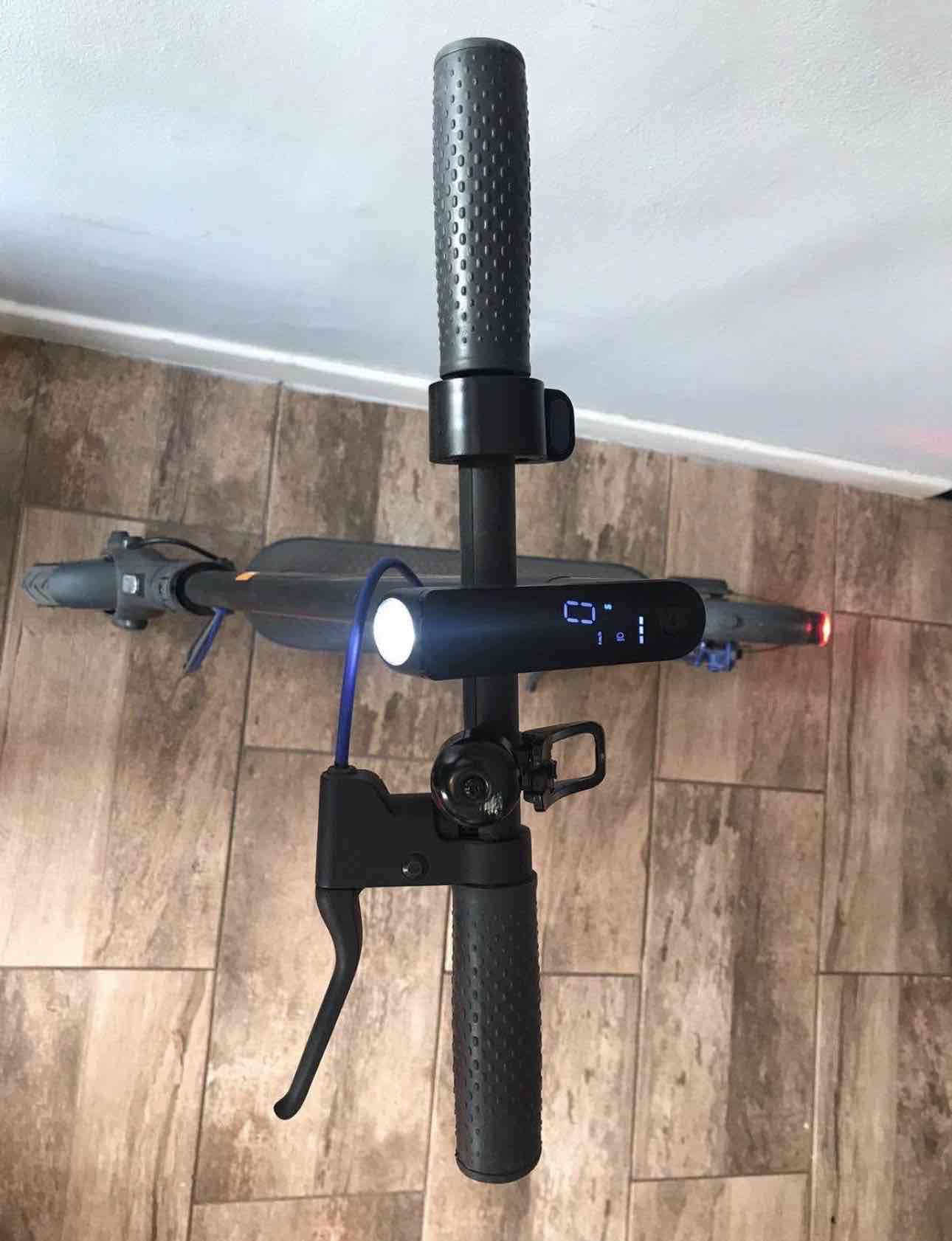 Scooter eléctrico plegable - miniatura 4