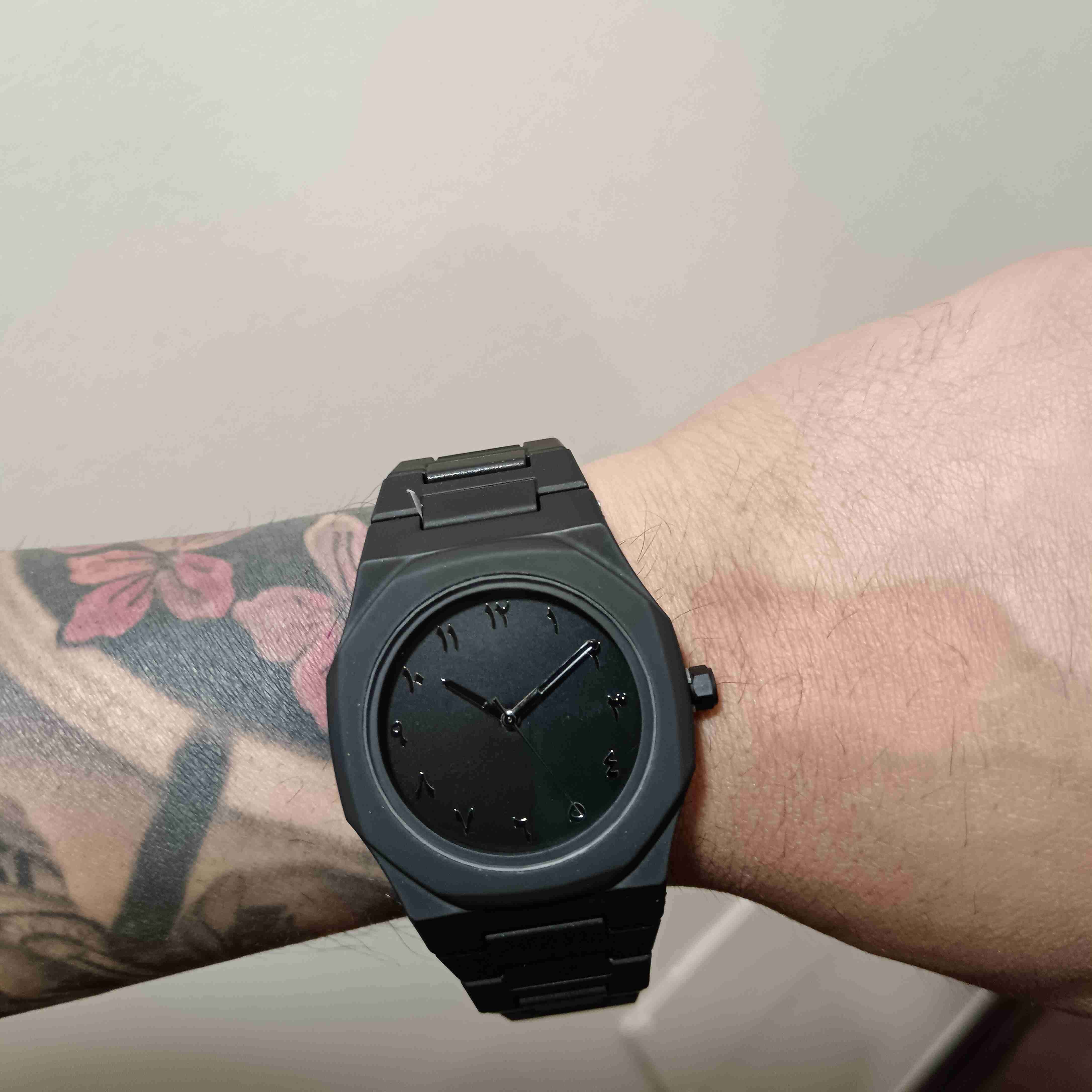 Relojes unisex de colores variados - miniatura 2