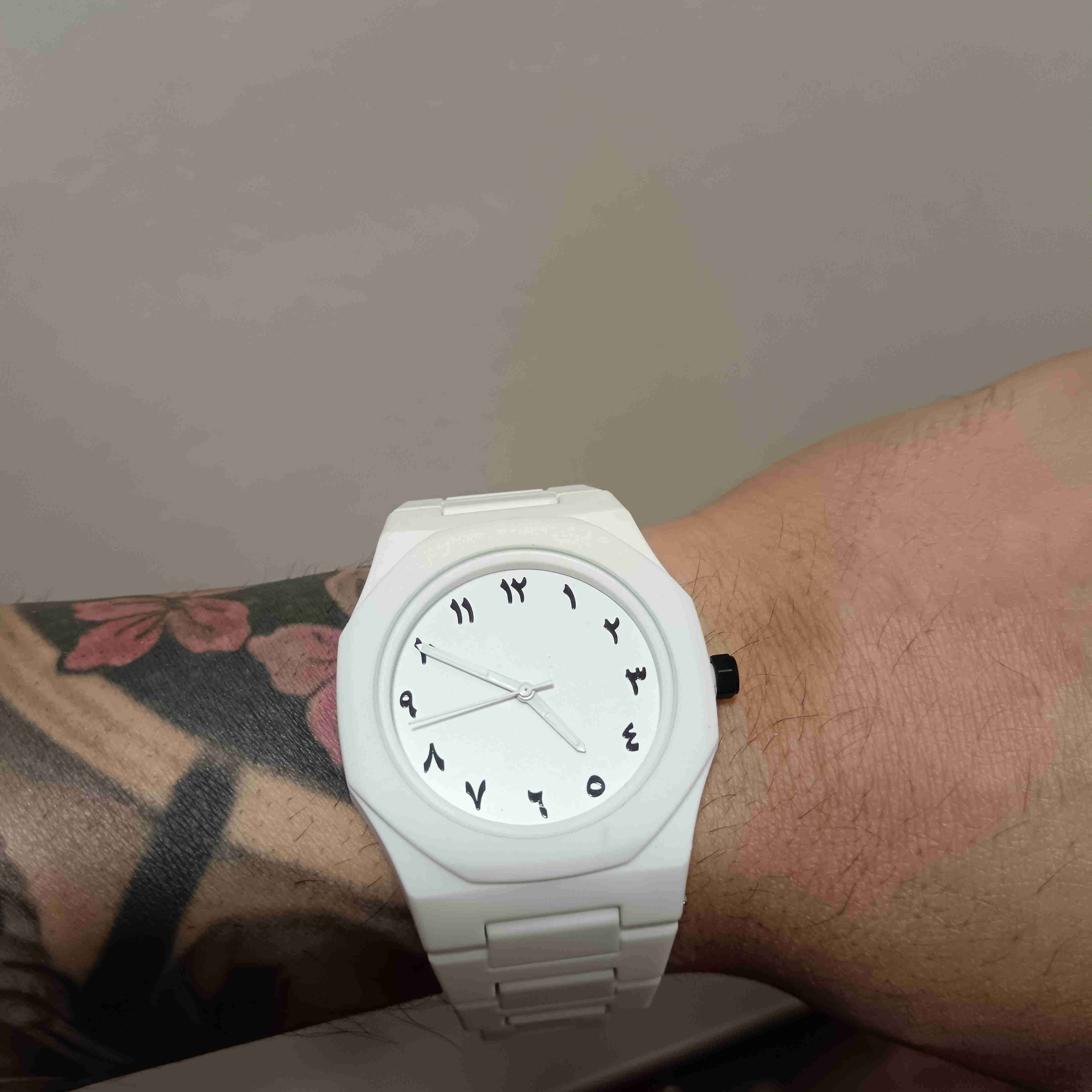 Relojes unisex de colores variados - miniatura 3