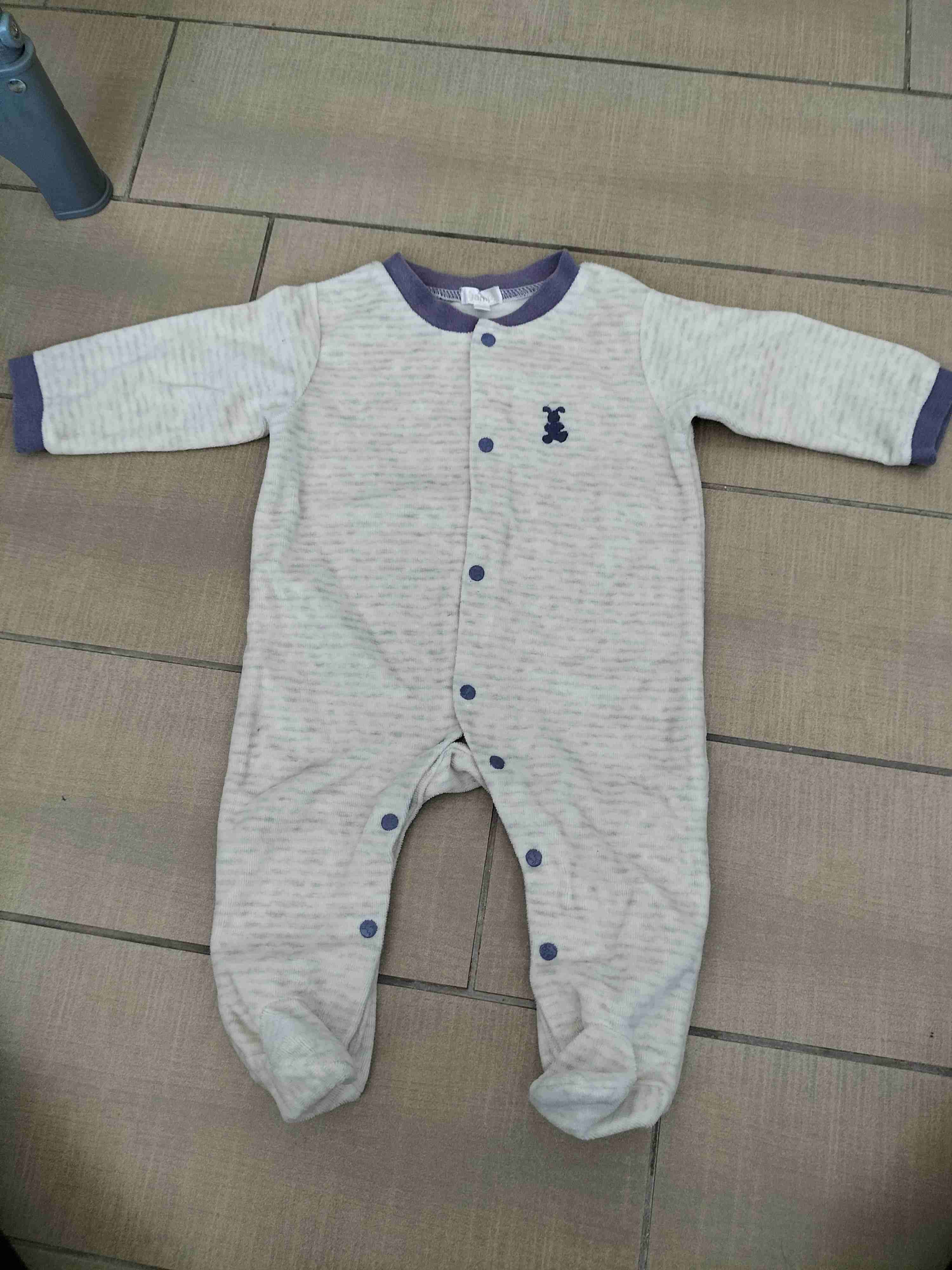 Pijama bebé 3 meses