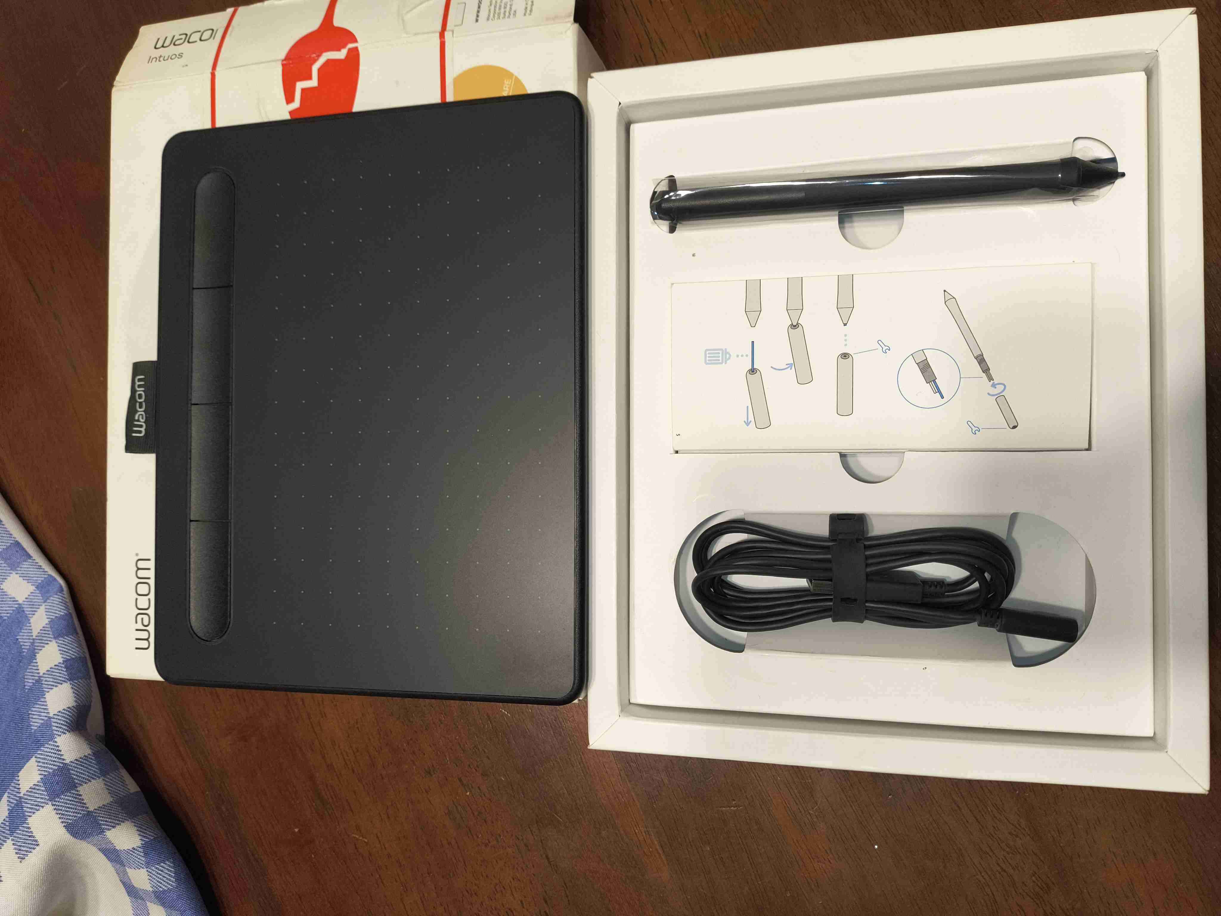 Tableta gráfica Wacom Intuos