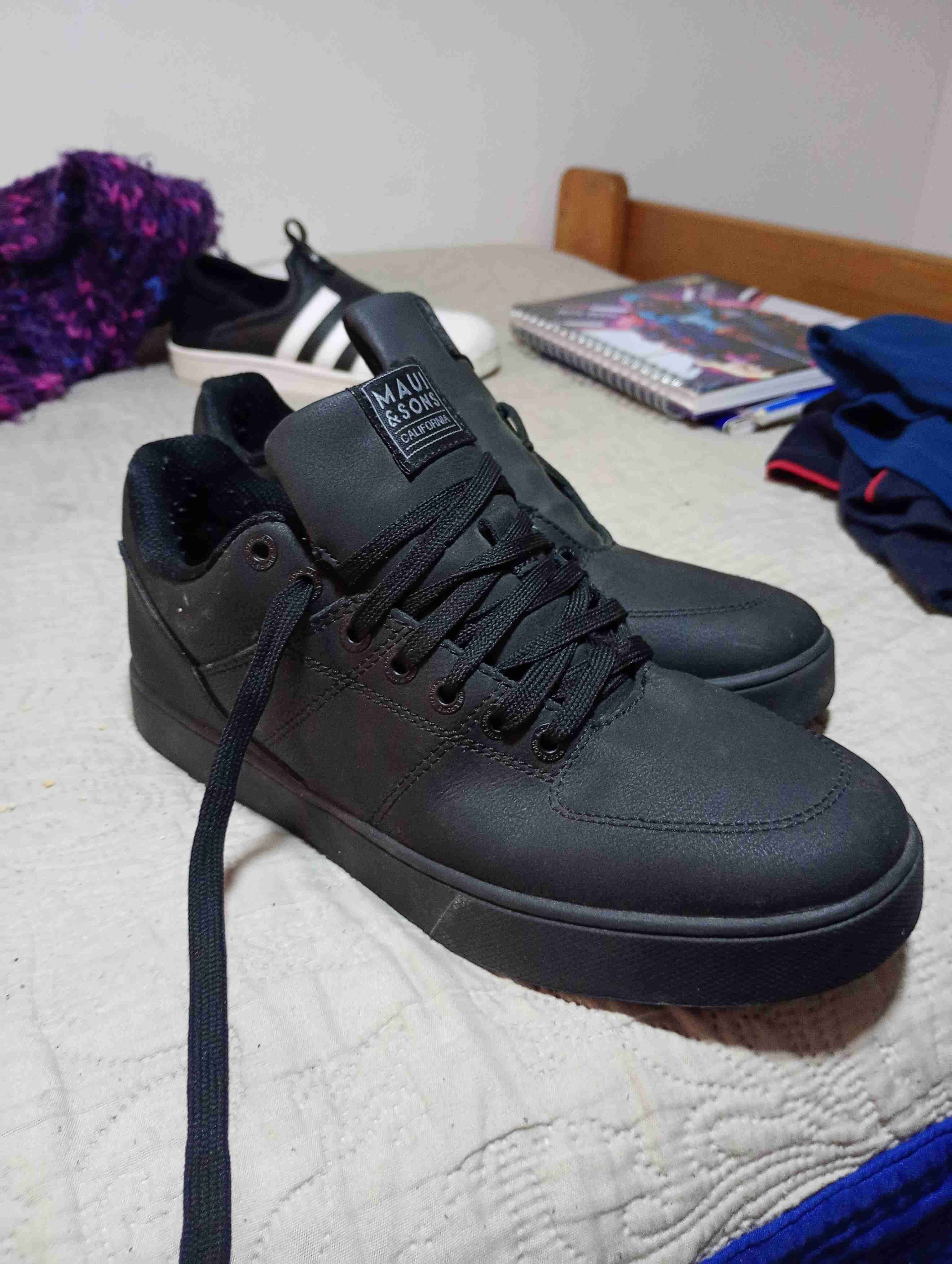 Zapatilla negra Maui & Sons - miniatura 4