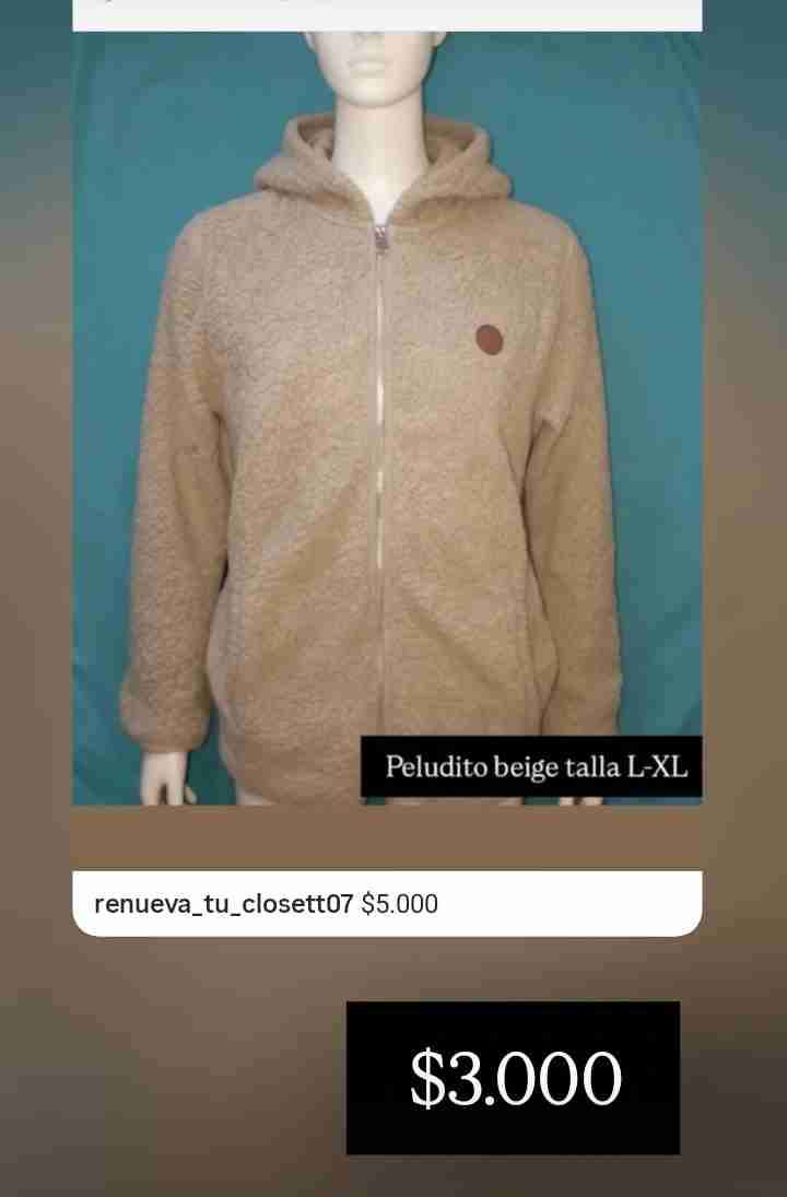 Polerón peludo beige con capucha