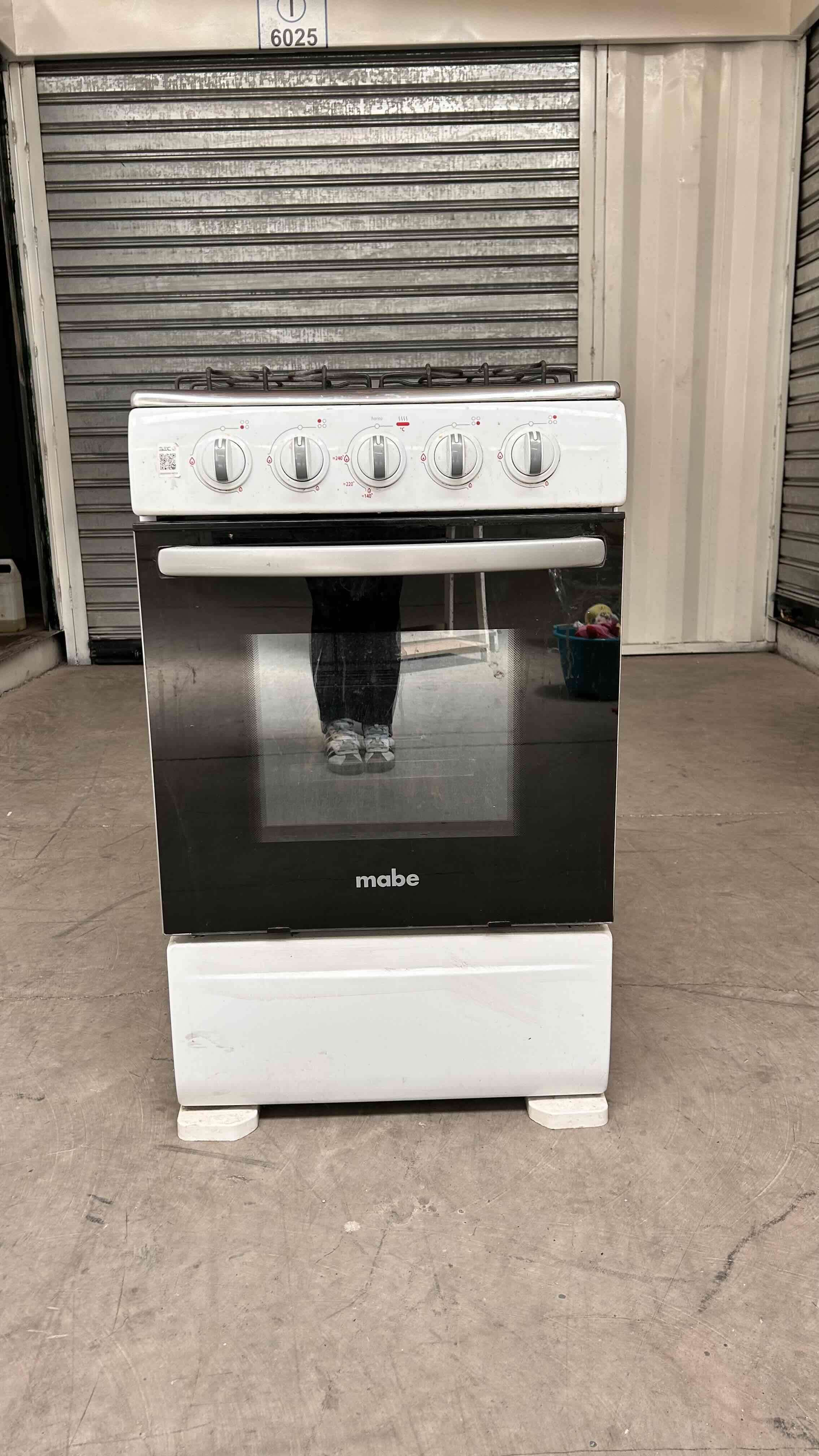 Cocina a gas Mabe blanca