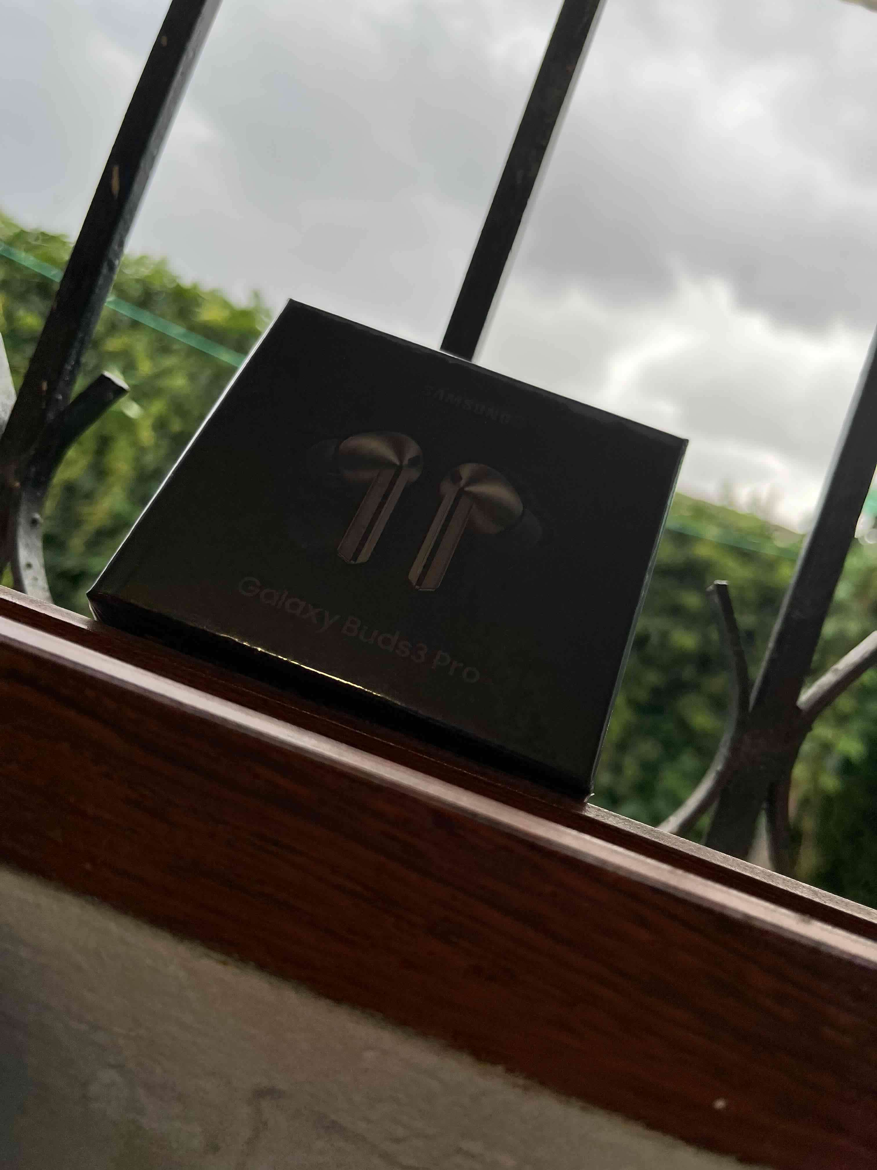 Auriculares Samsung Galaxy Buds3 Pro - miniatura 2