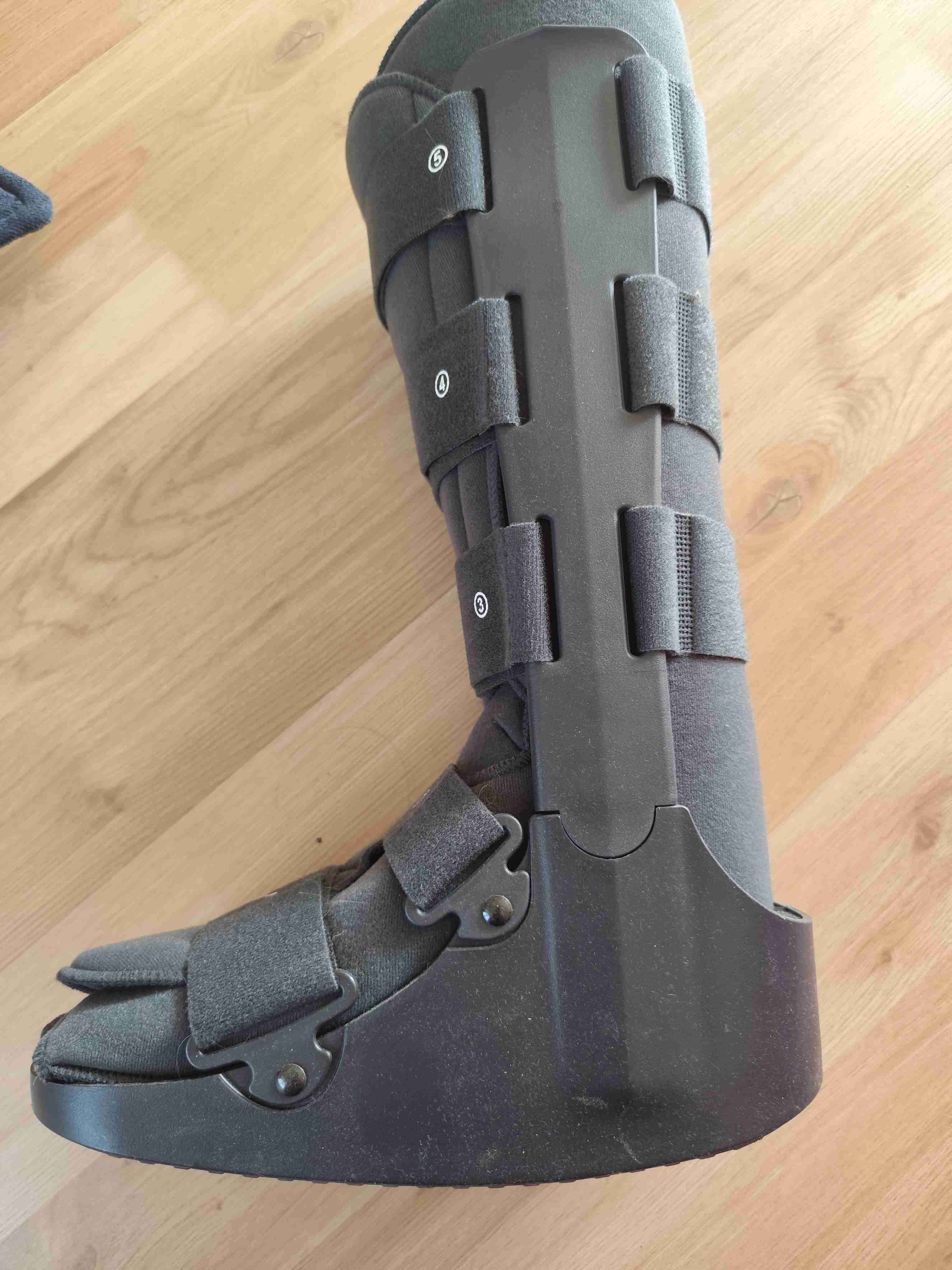 Bota ortopédica negra Talla M - miniatura 2