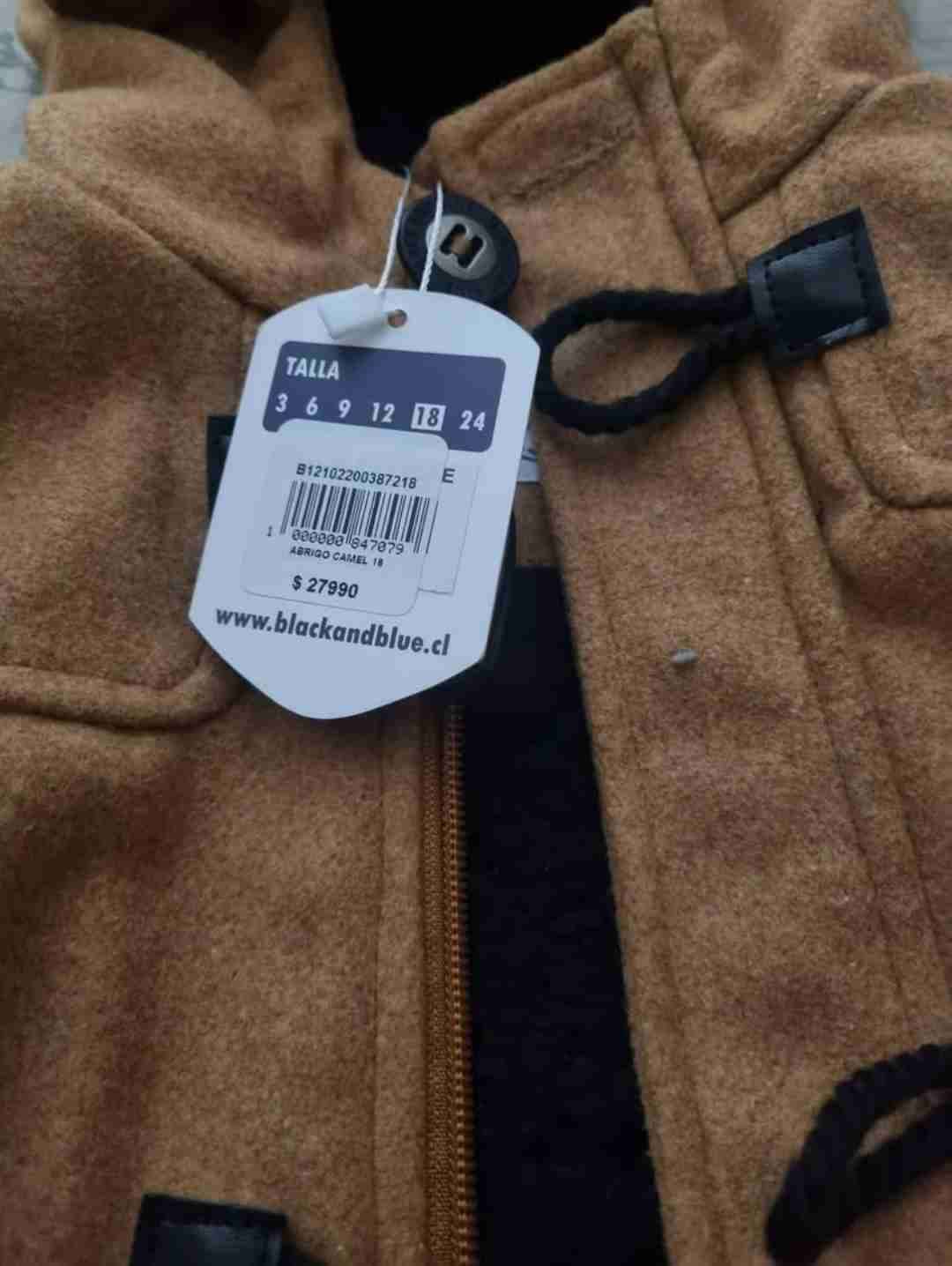 Abrigo infantil camel con capucha - miniatura 3