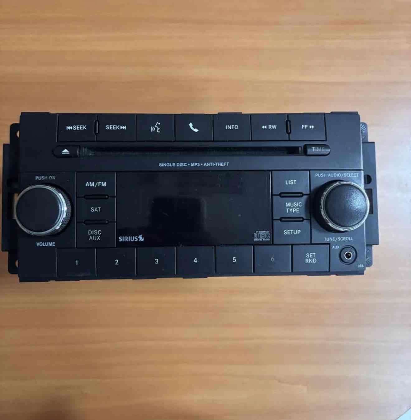 Radio original jeep wrangler 2015