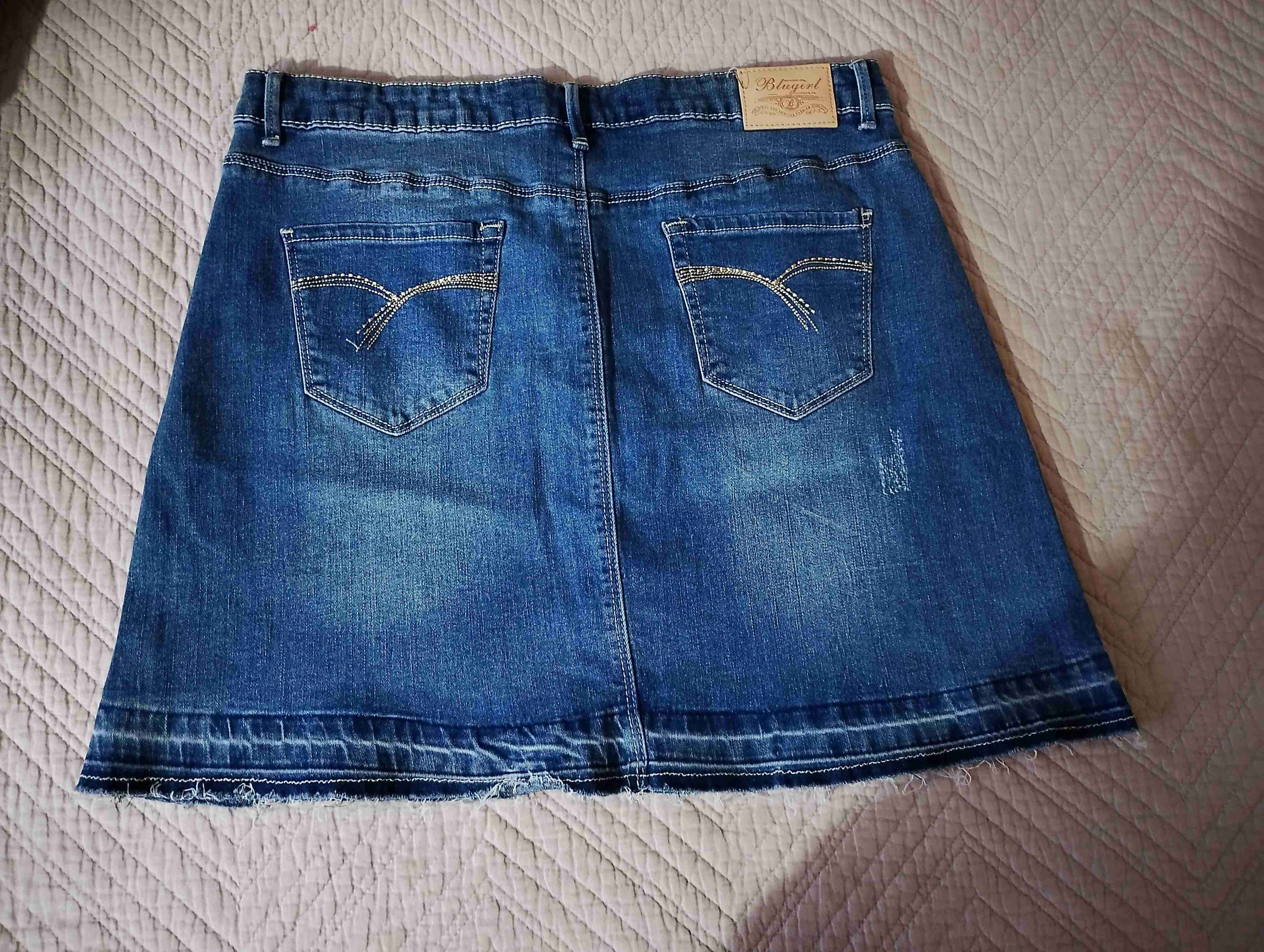 Falda denim azul con etiqueta - miniatura 3