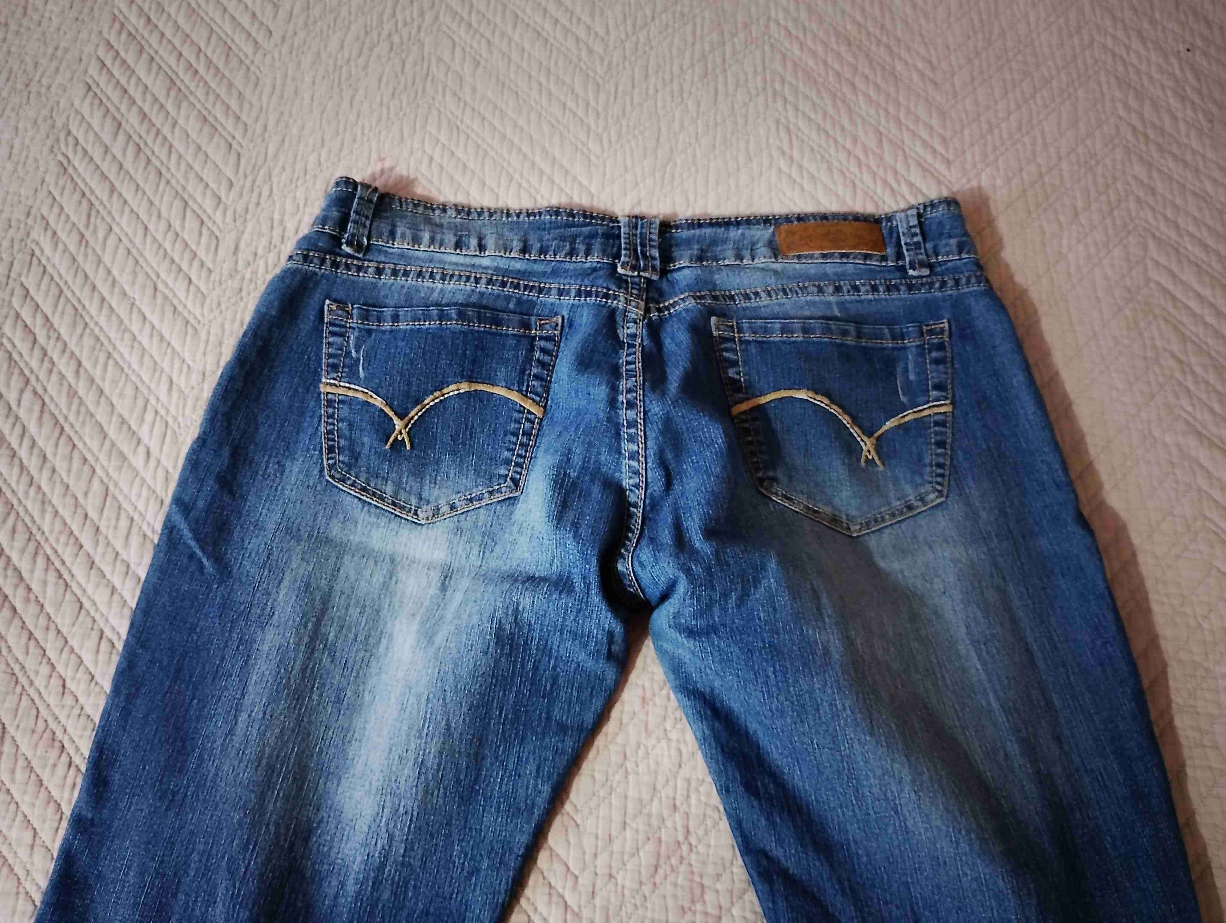 Jeans azul desgastado - miniatura 3