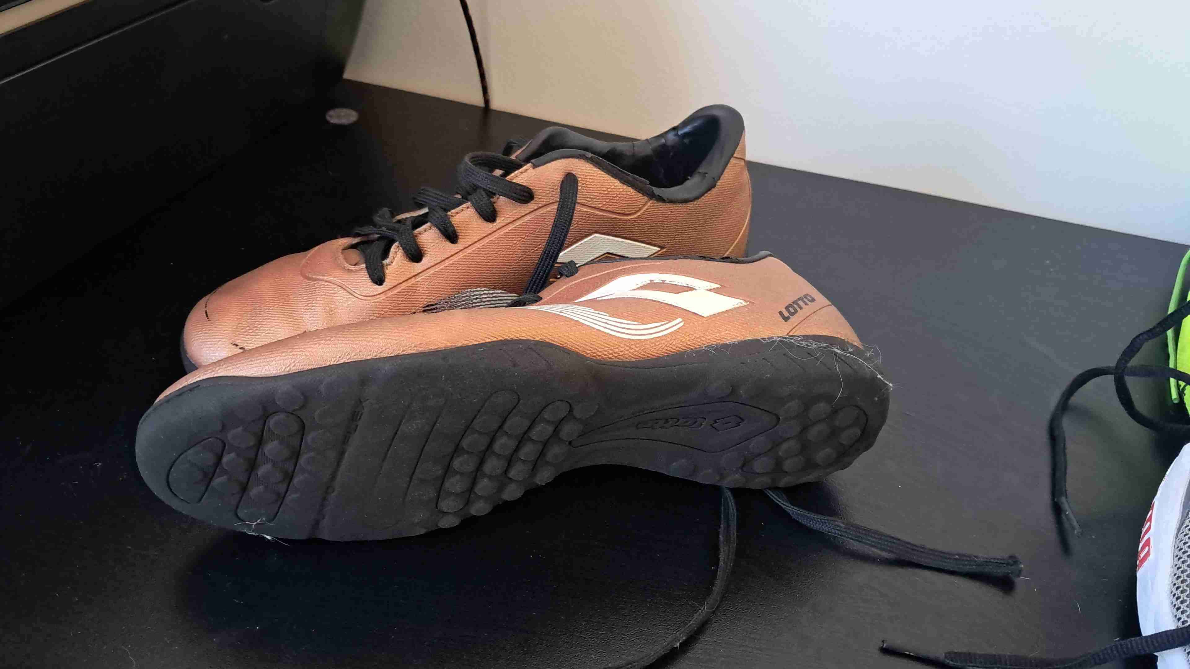 Zapatillas deportivas marrones - miniatura 2