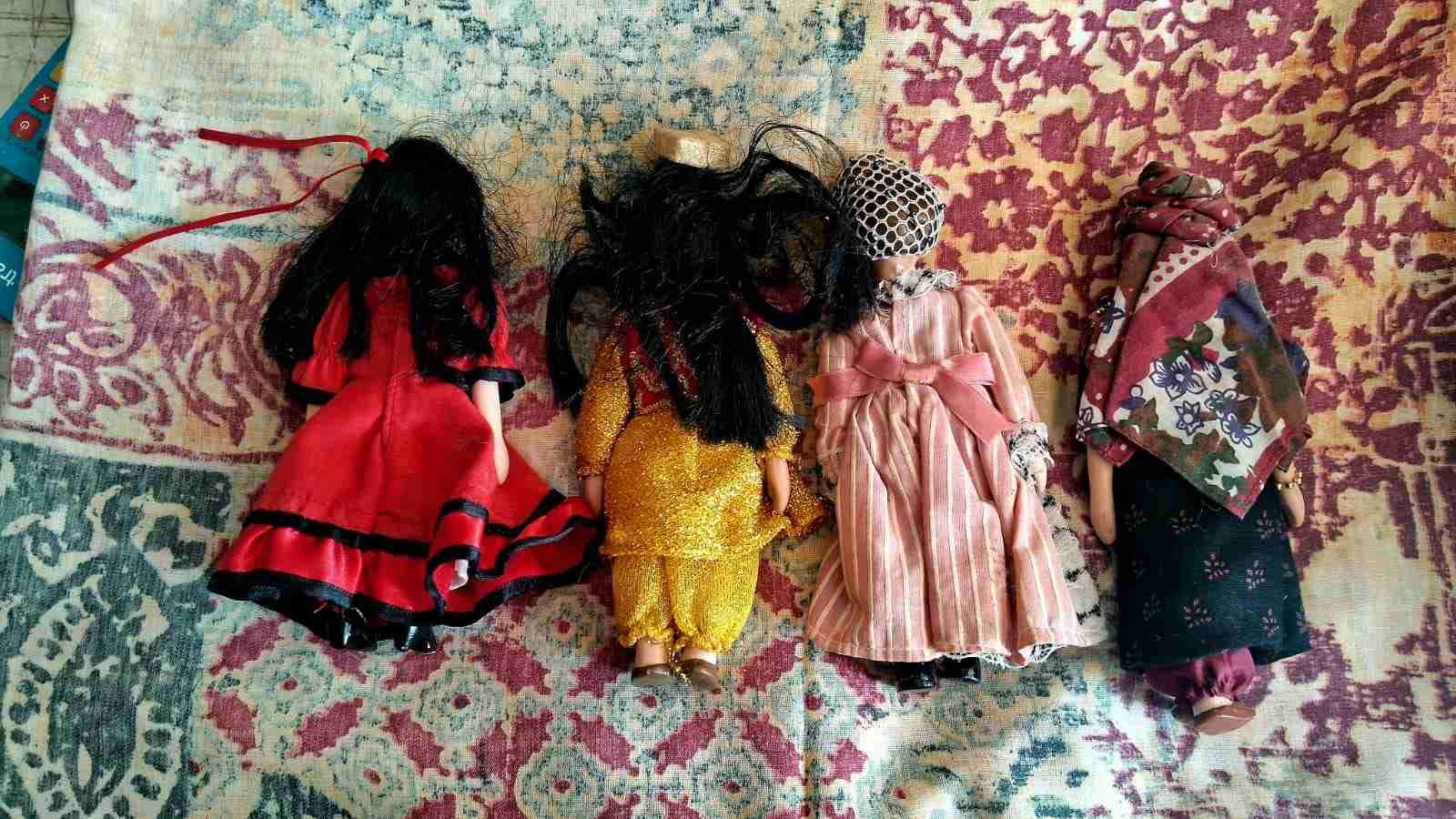 Muñecas artesanales en trajes típicos - miniatura 3