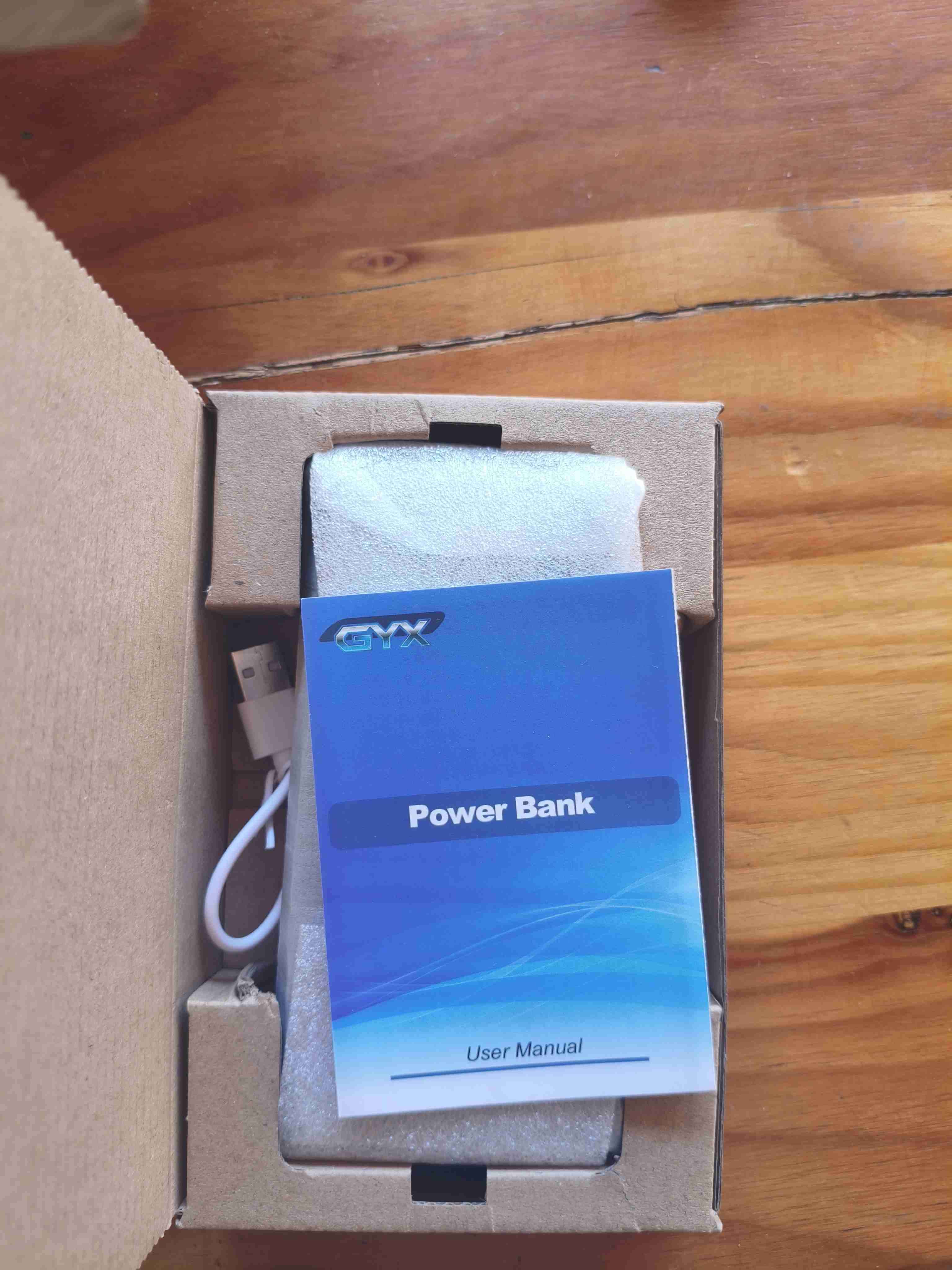 Power bank GYX negro 20.000mha - miniatura 4