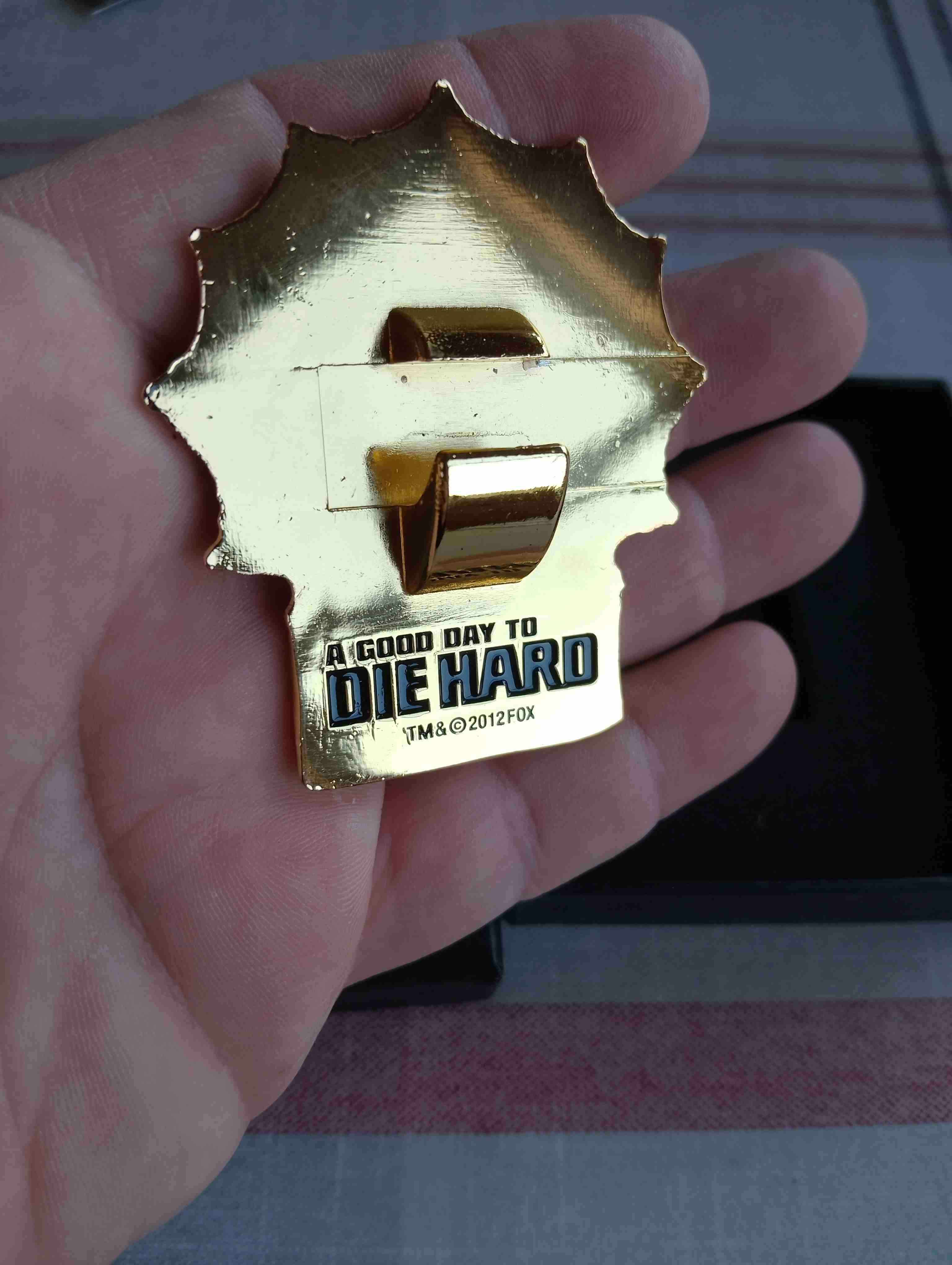 Destapador John McClane Die Hard - miniatura 3