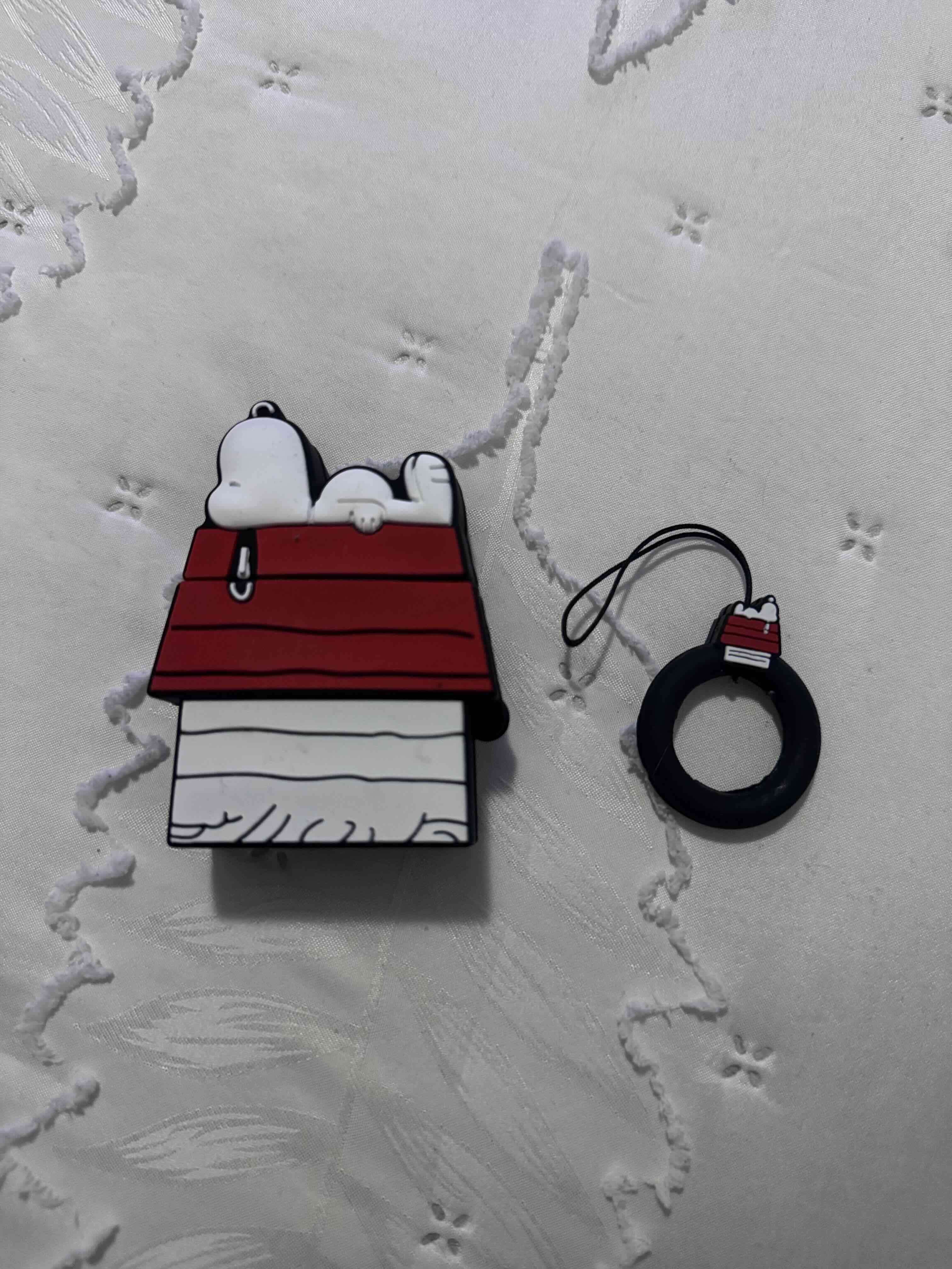 Funda para AirPods  casita Snoopy