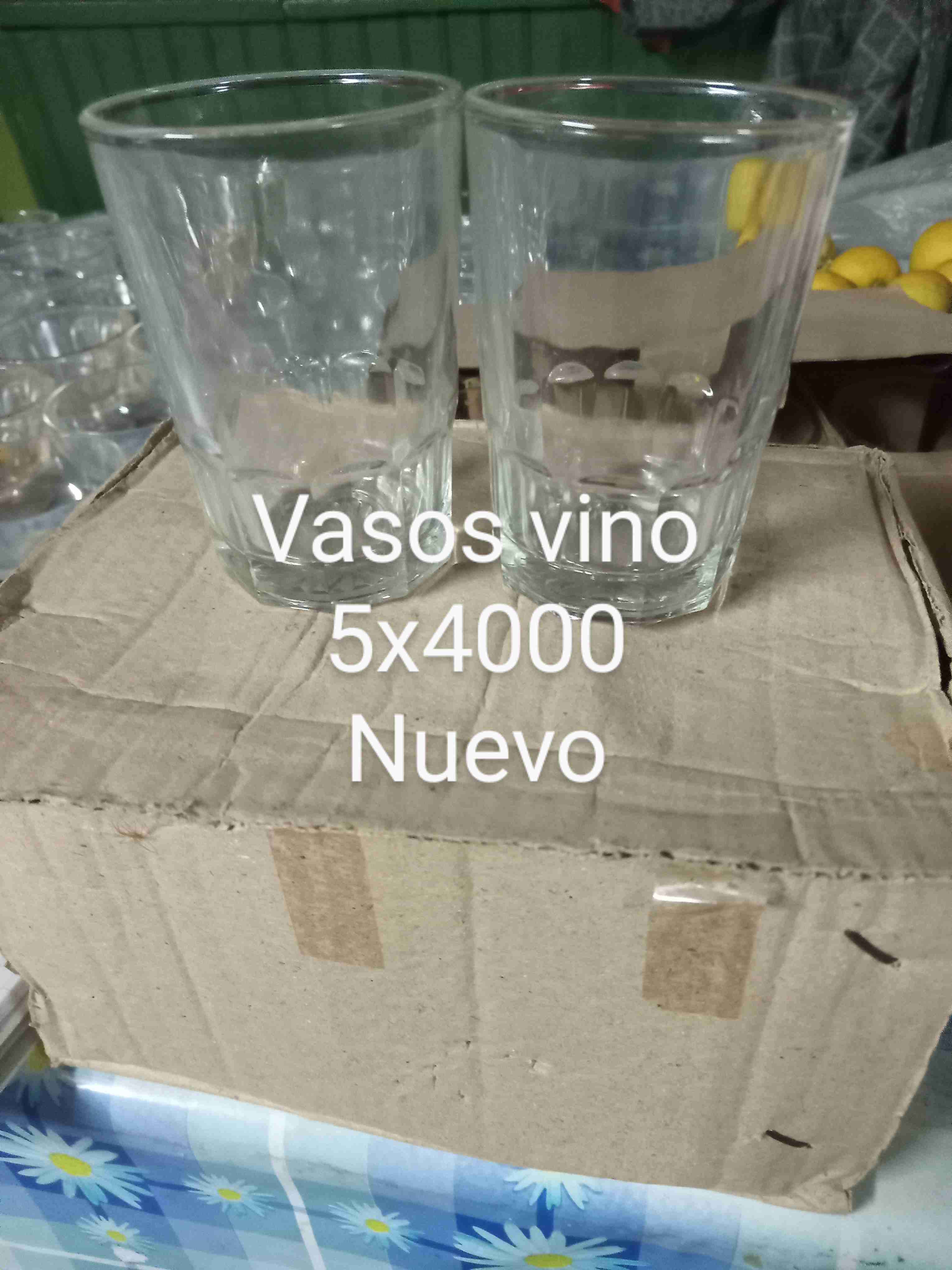 Bandejas y juegos de copas y vasos - miniatura 4