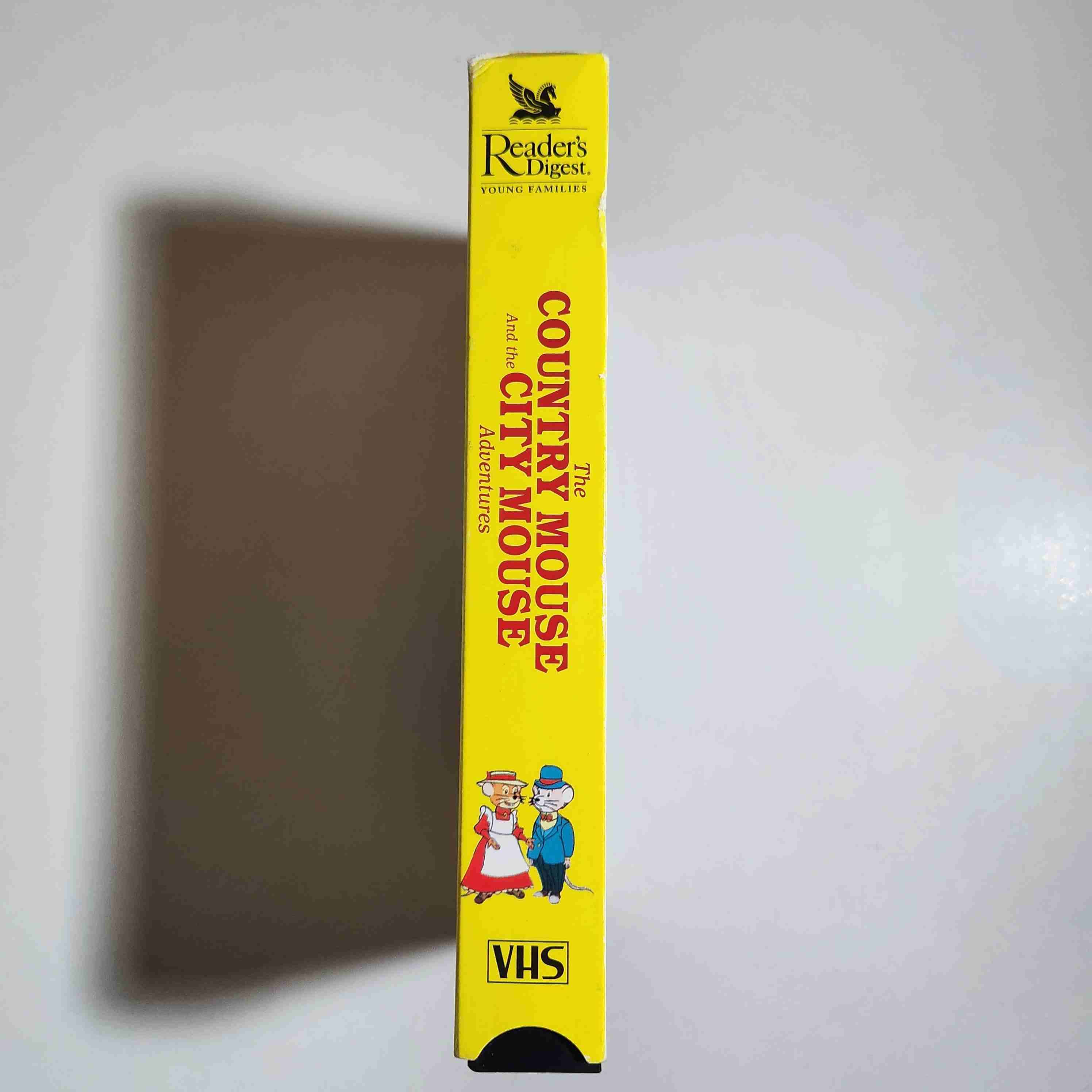 VHS The Country Mouse/ Un ratón de campo - miniatura 6