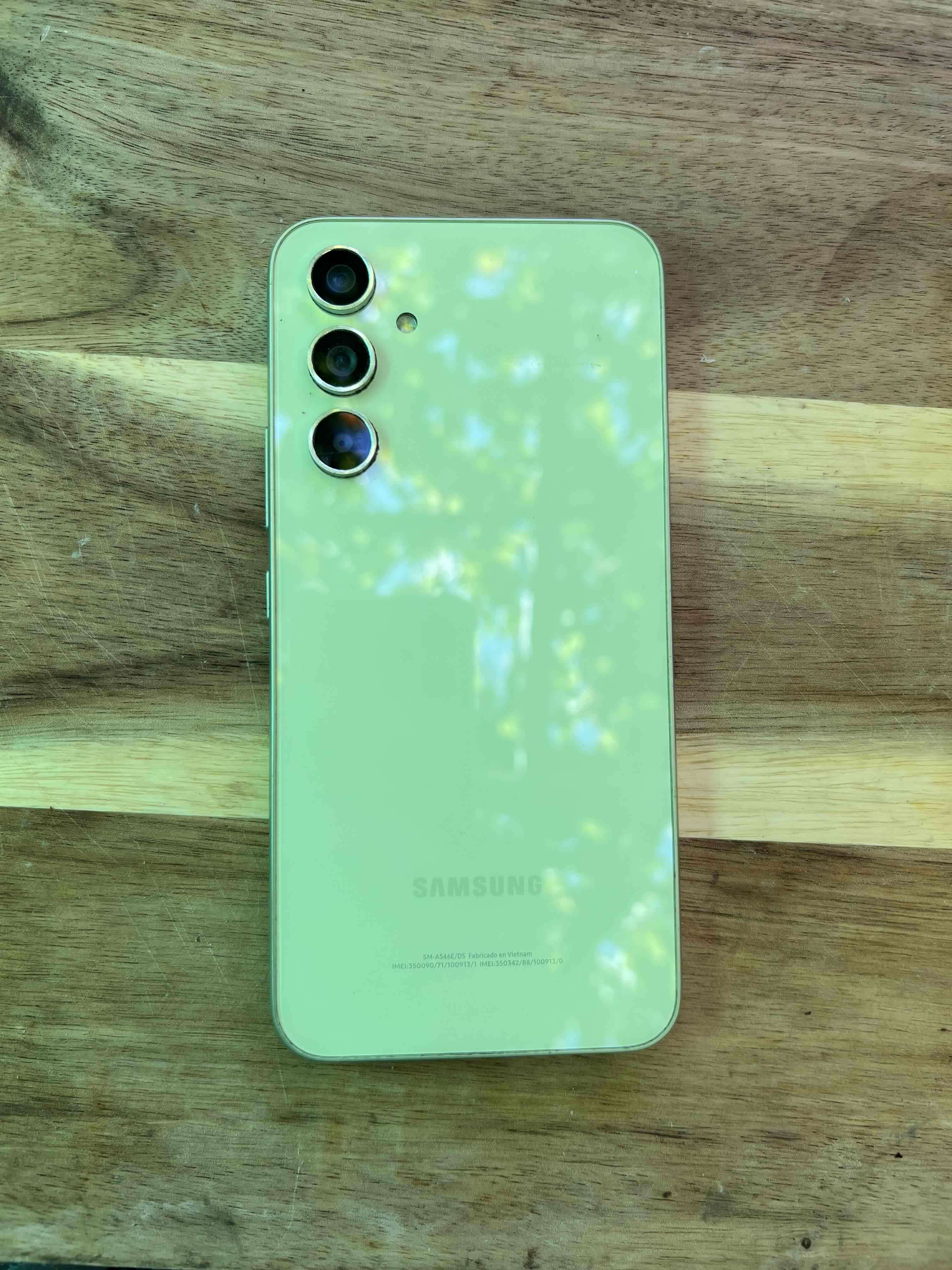 Celular Samsung Galaxy A54 Verde claro - miniatura 3