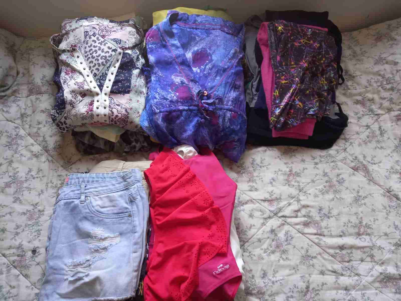 Lote de ropa 🧤👙🧣 - miniatura 2