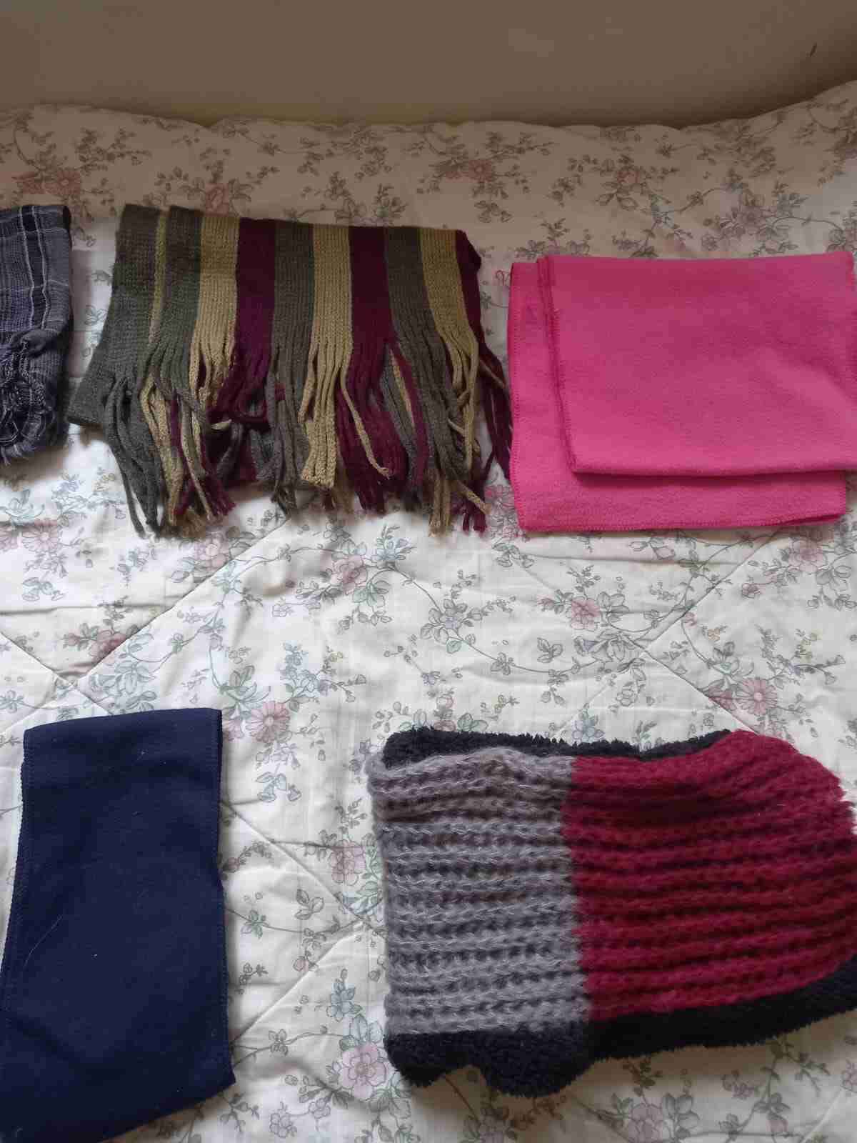 Lote de ropa 🧤👙🧣 - miniatura 6