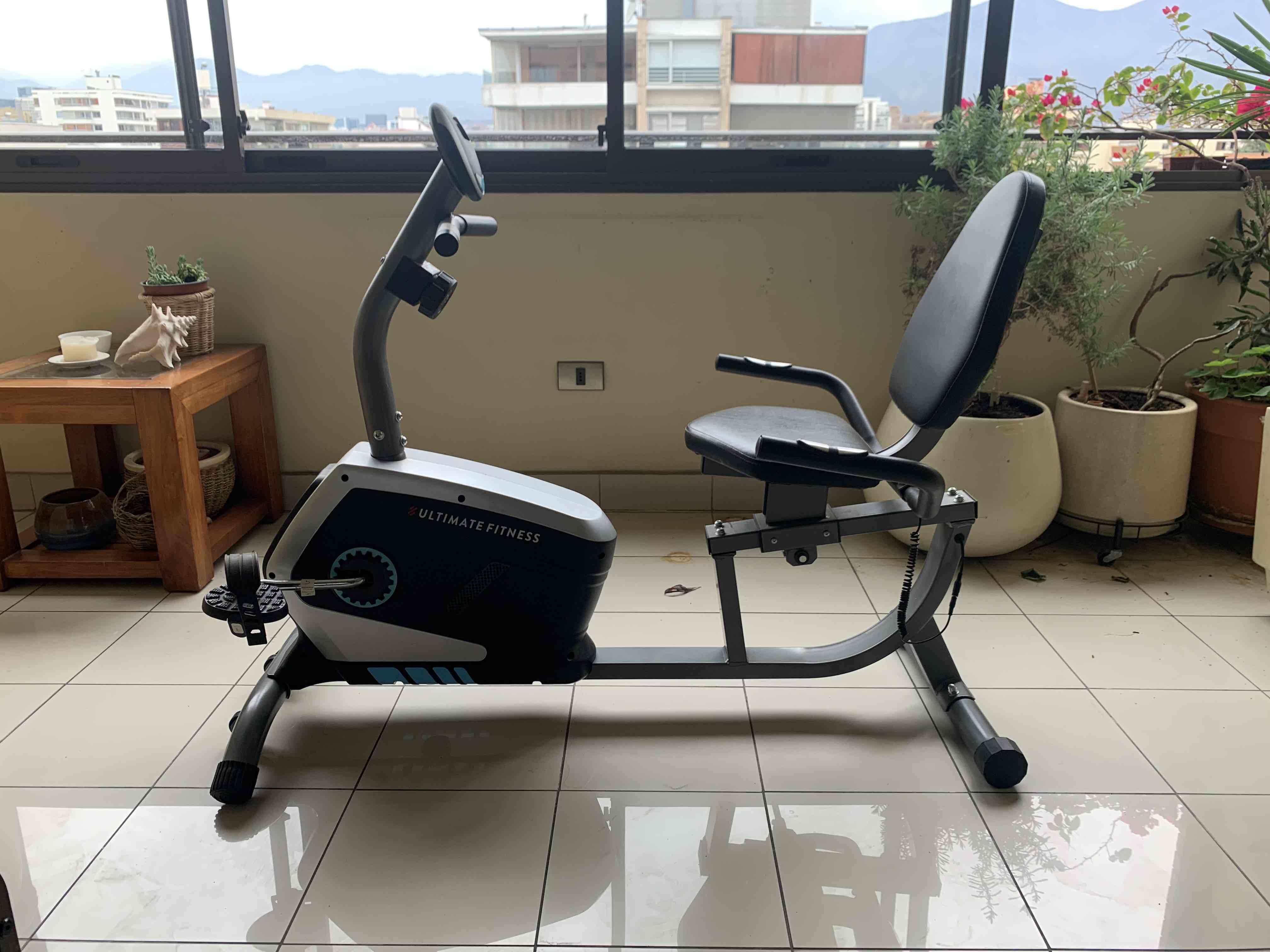 Bicicleta estática Ultimate Fitness