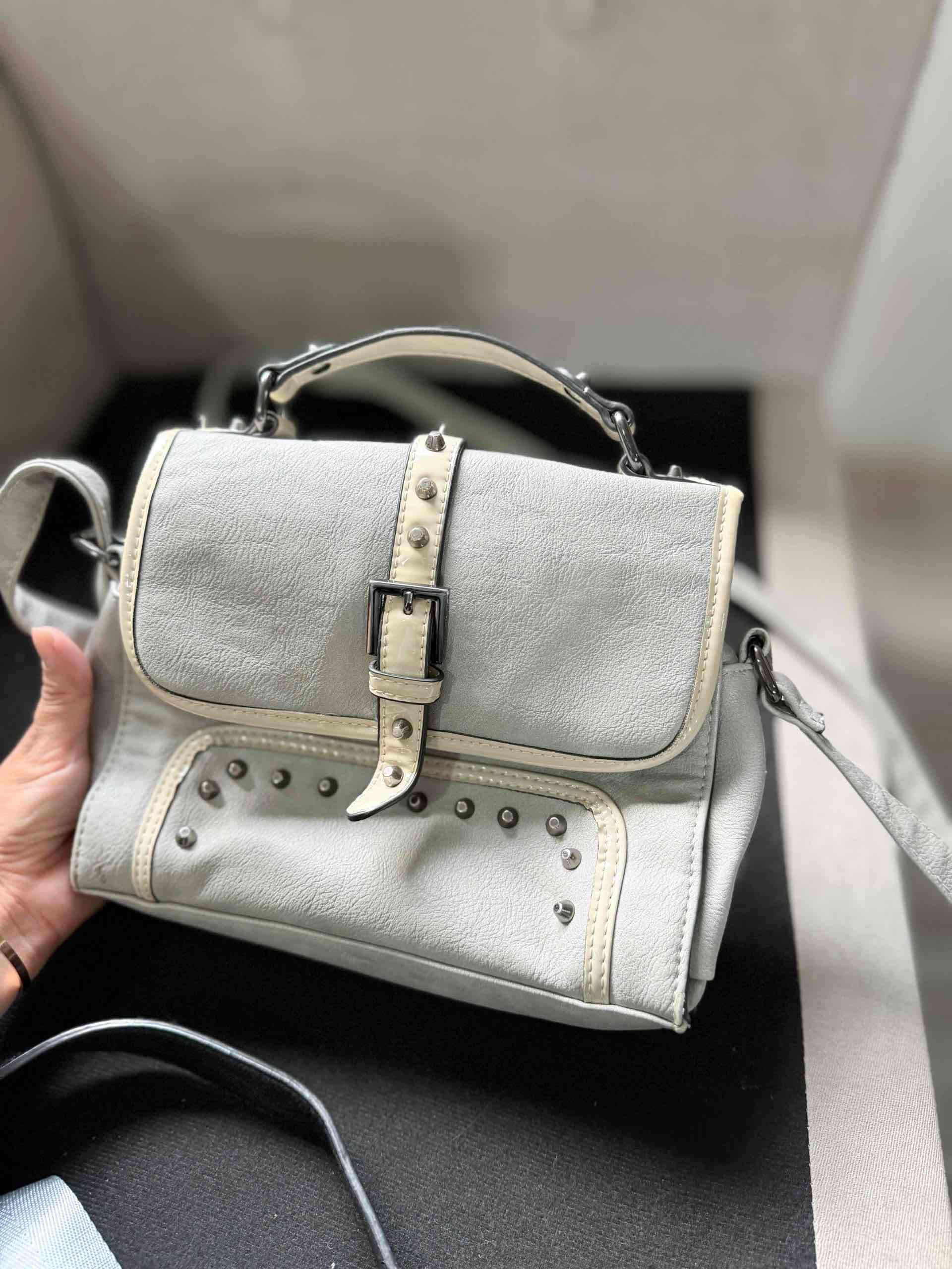 Cartera bandolera Amphora