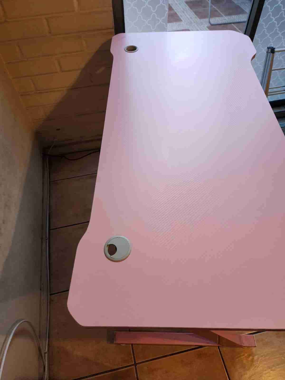 Escritorio rosa moderno - miniatura 4