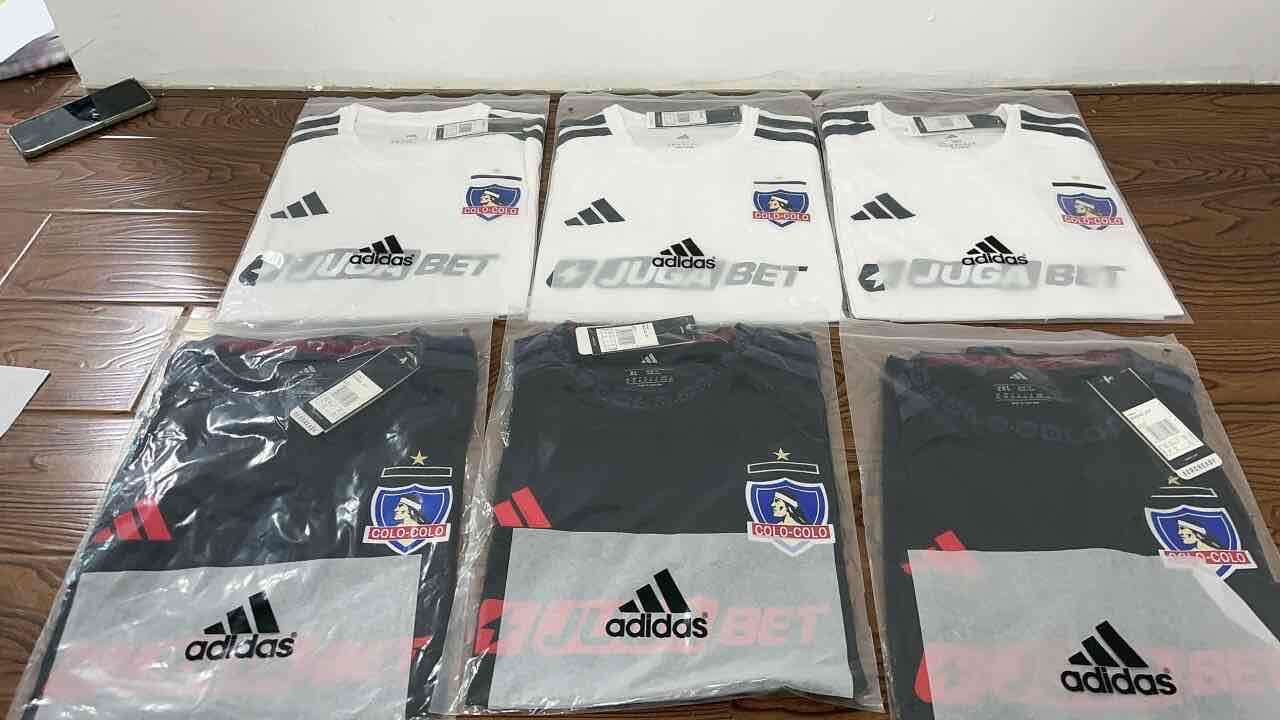 Camiseta Colo-Colo negra - miniatura 4