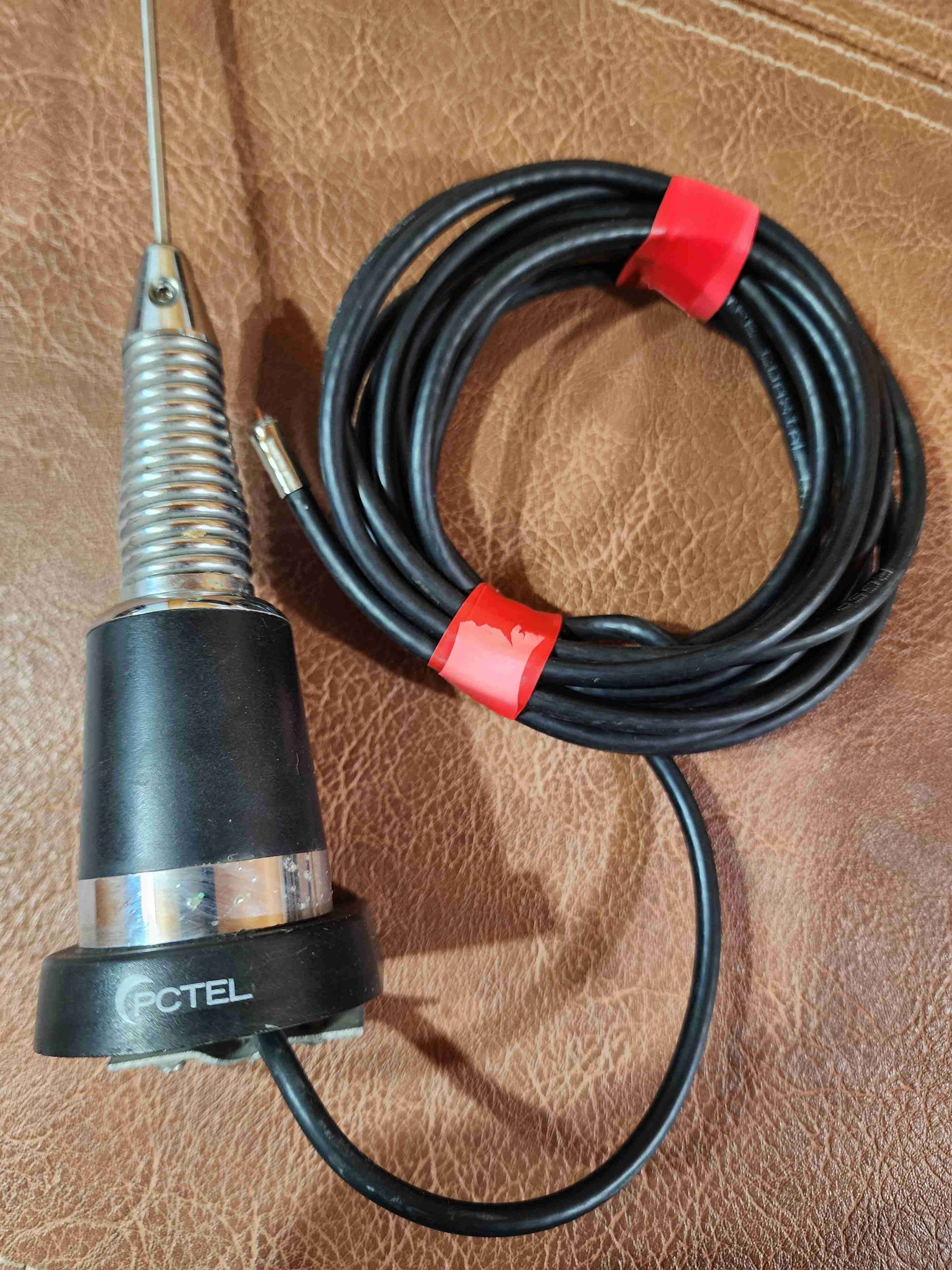 Antena magnética PCTEL