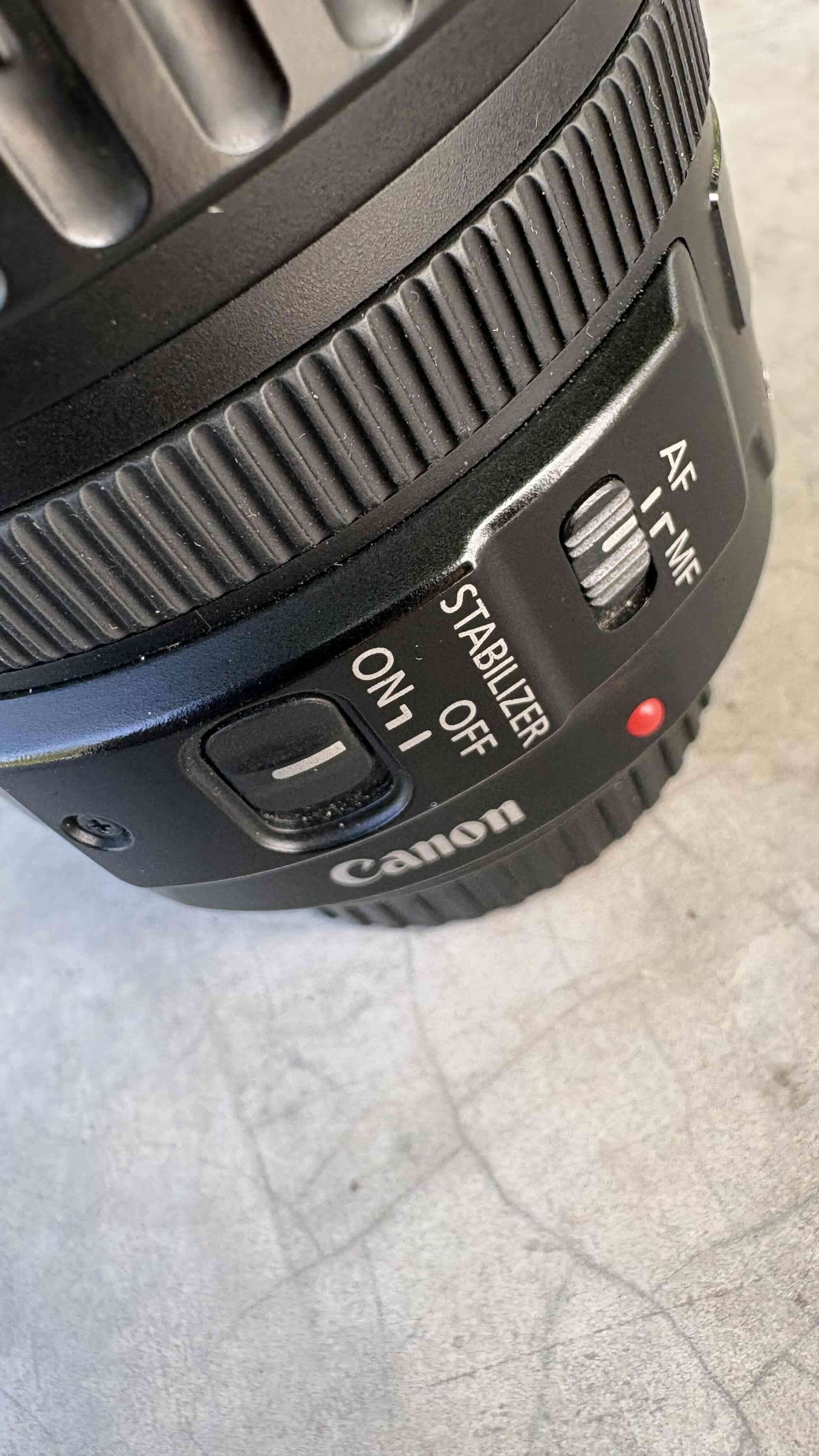 Lente Canon 28-135mm Ultrasonic Macro - 3