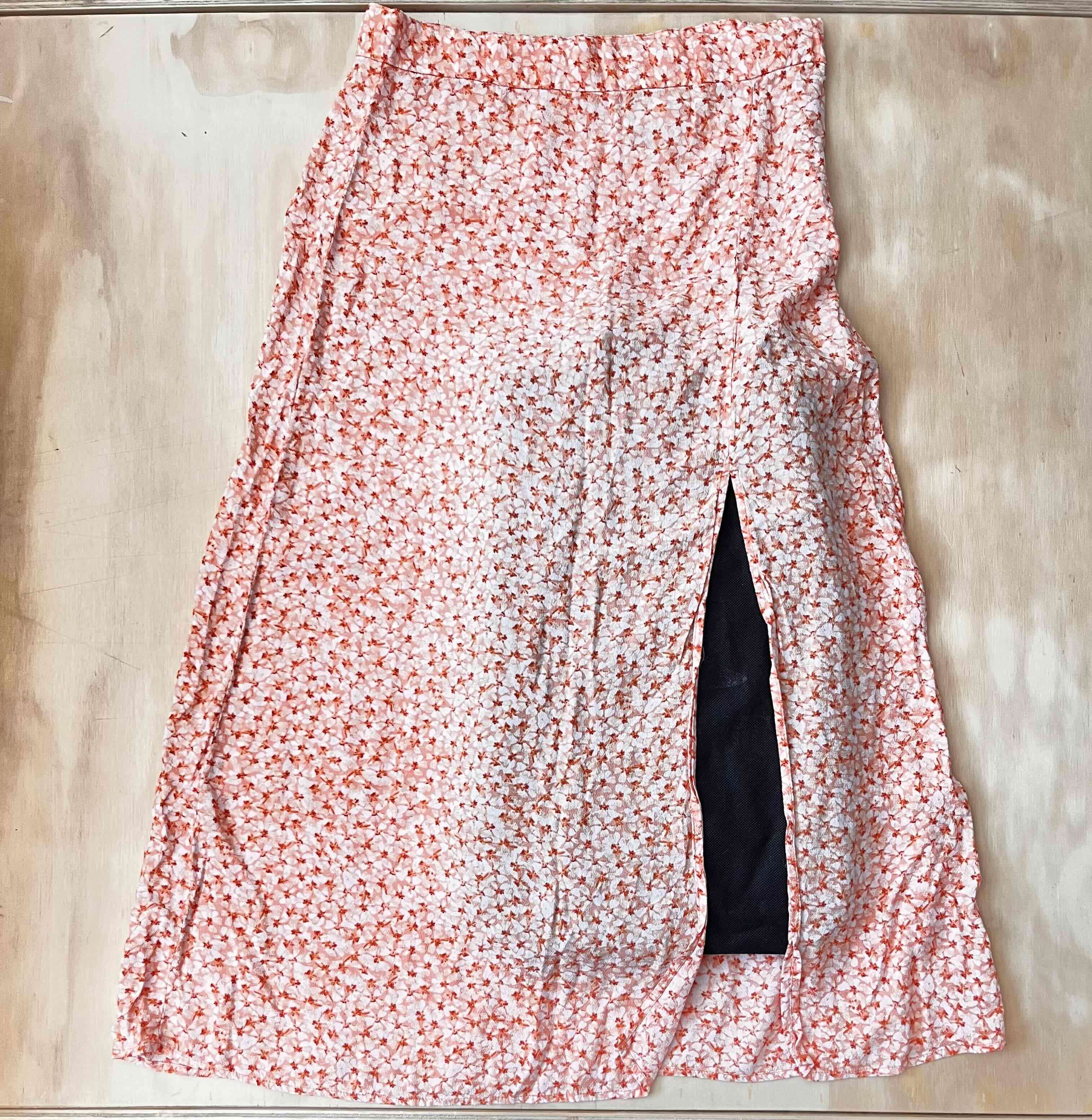 Falda larga floreada