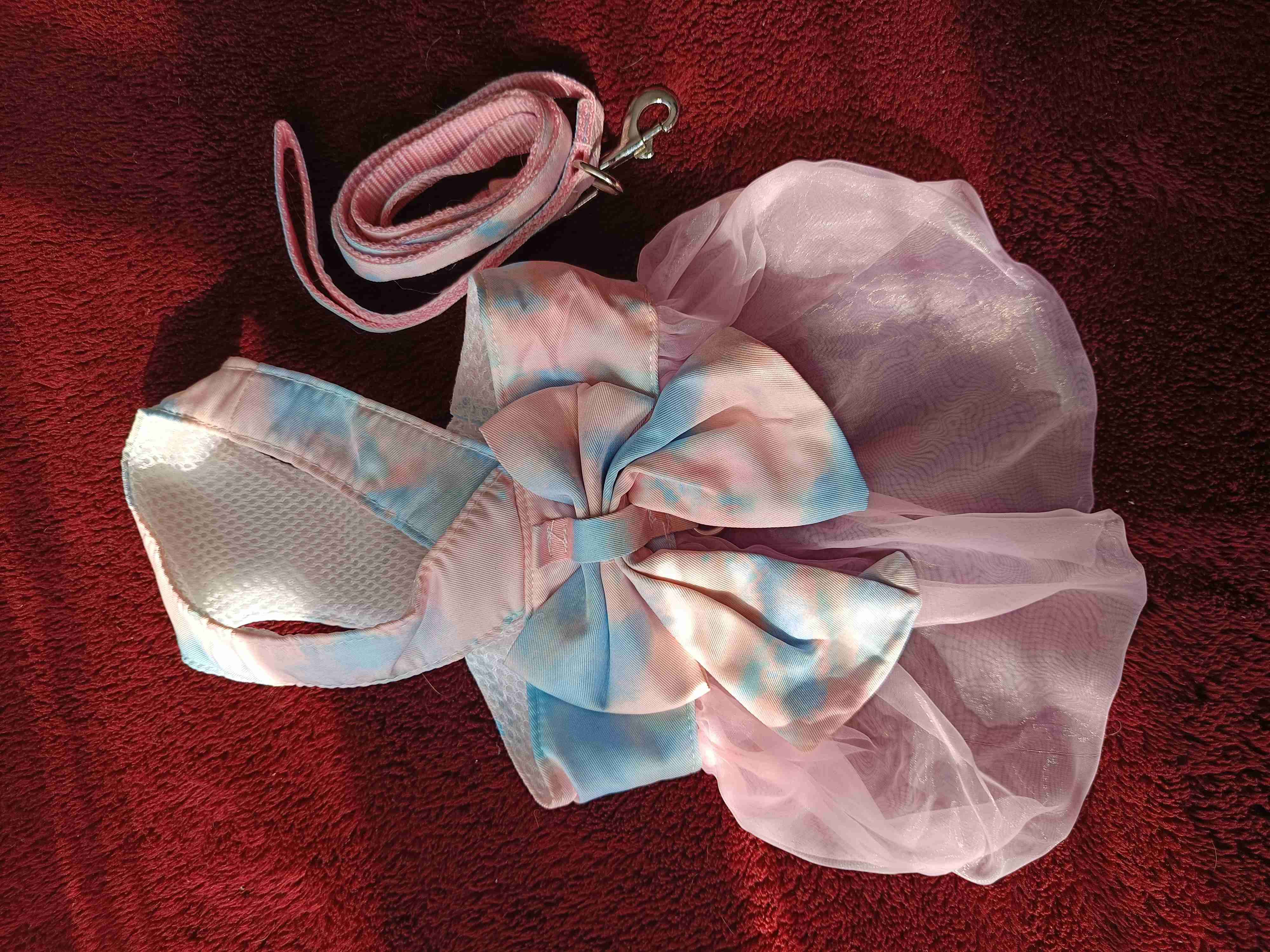 Vestido elegante para mascota - miniatura 2