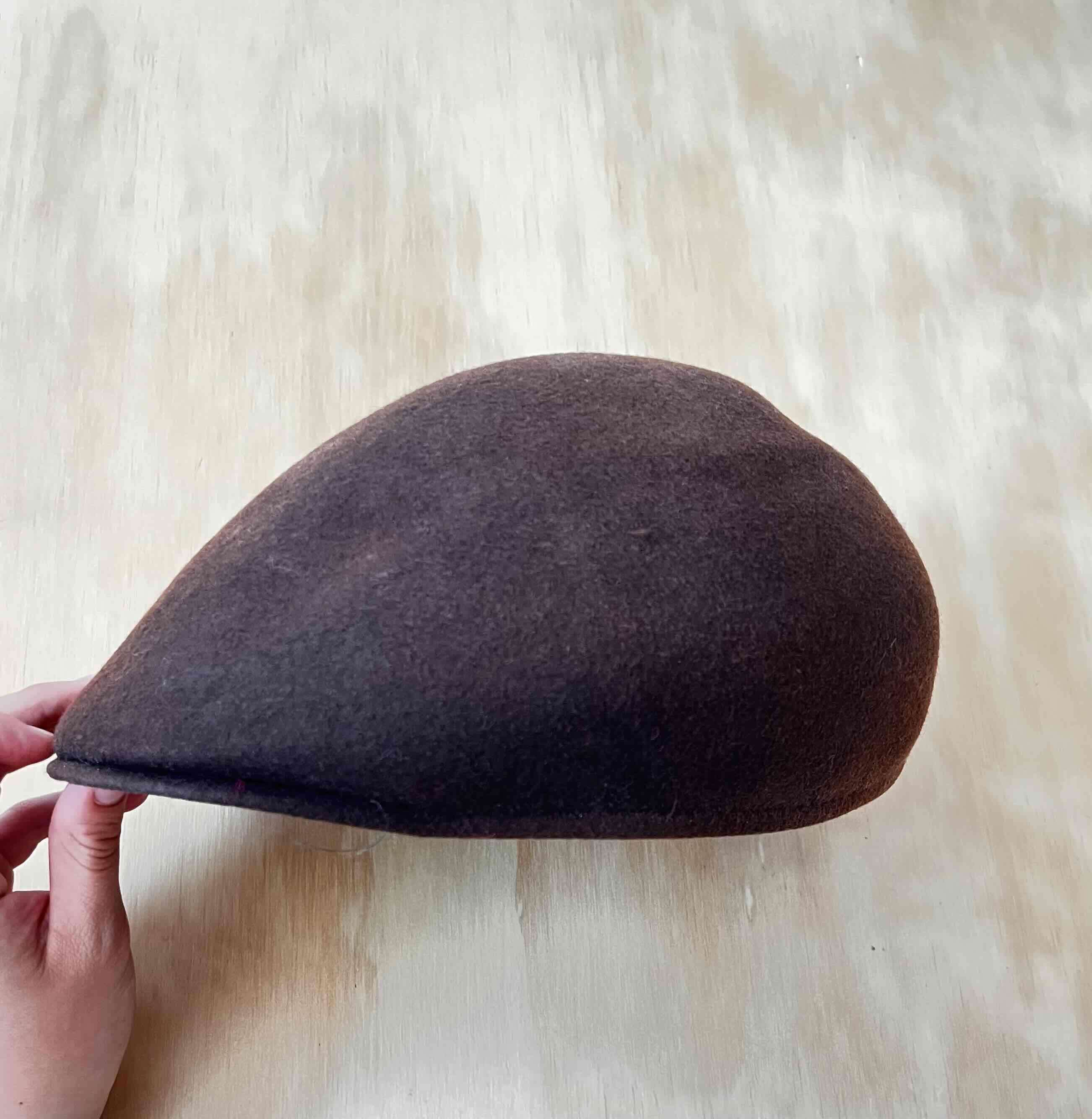 Boina estilo detective café